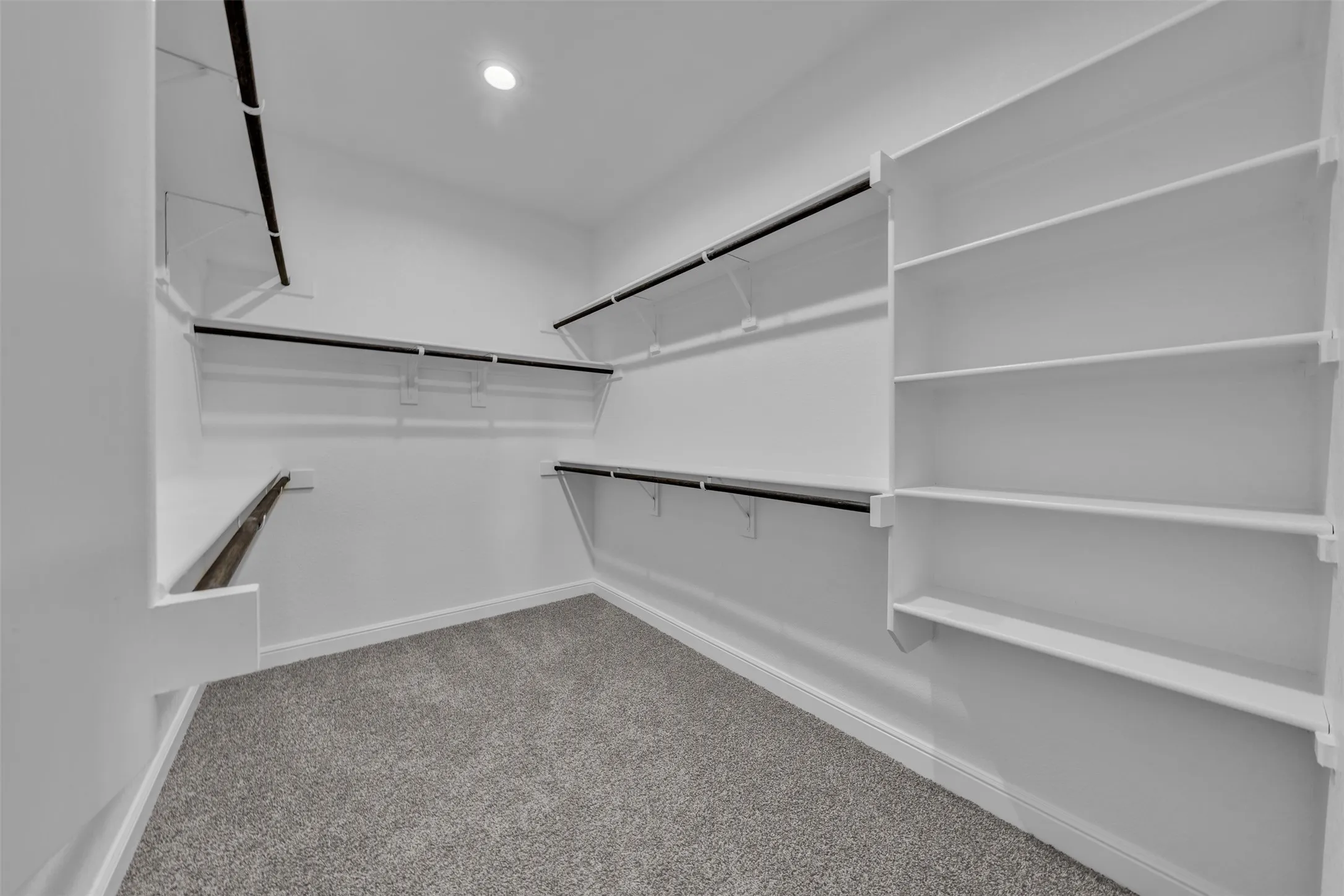 Walk in closet