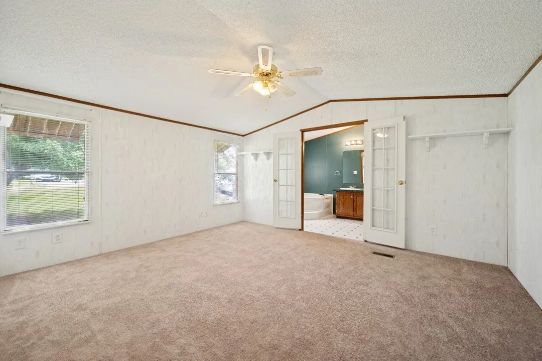 Mobile Home For Sale in Denton County , 9495 Brittany Hill Road, Sanger, Texas 76266, 3 Bedroom, 2 Bathroom, Garage spaces, 1,216 Sqft, built in 2002, mls#21339509, Real Estate Agent in Sanger, Homes For Sale in Denton county, Homes For Sale in Sanger, Realtor in Sanger Texas, Real Estate Brokerage Independent Realty Texas, Luminita Cordes Realtor