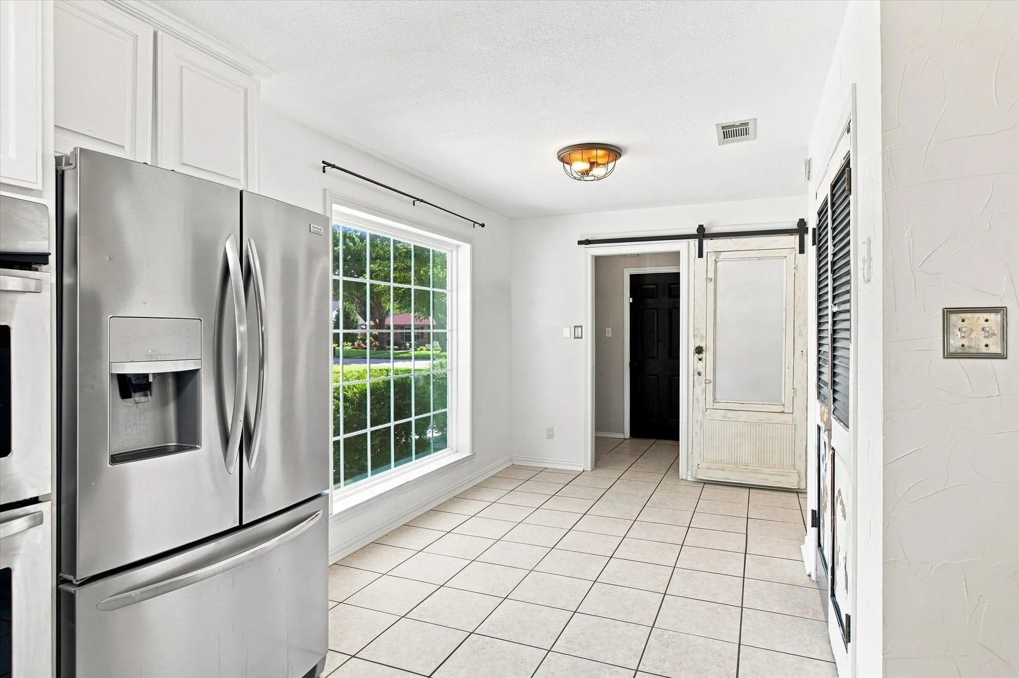 Single Family Residence For Sale in Denton County , 209 Diane Drive, Sanger, Texas 76266, 4 Bedroom, 3 Bathroom, 2 Garage spaces, 1,904 Sqft, built in 1983, mls#21339768, Real Estate Agent in Sanger, Homes For Sale in Denton county, Homes For Sale in Sanger, Realtor in Sanger Texas, Real Estate Brokerage Independent Realty Texas, Luminita Cordes Realtor