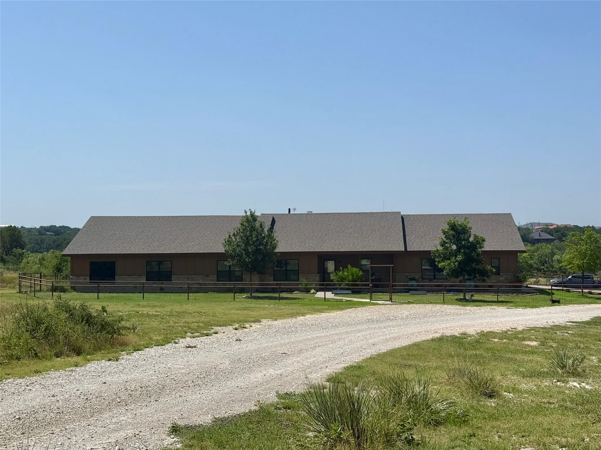 Single Family Residence For Sale in Tom Green County , 2553 Stonewall Valley, Christoval, Texas 76935, 4 Bedroom, 3 Bathroom, 2 Garage spaces, 3,606 Sqft, built in 2016, Price $1,199,900, mls#21340142, Real Estate Agent in Christoval, Homes For Sale in Tom Green county, Homes For Sale in Christoval, Realtor in Christoval Texas, Real Estate Brokerage Independent Realty Texas, Luminita Cordes Realtor
