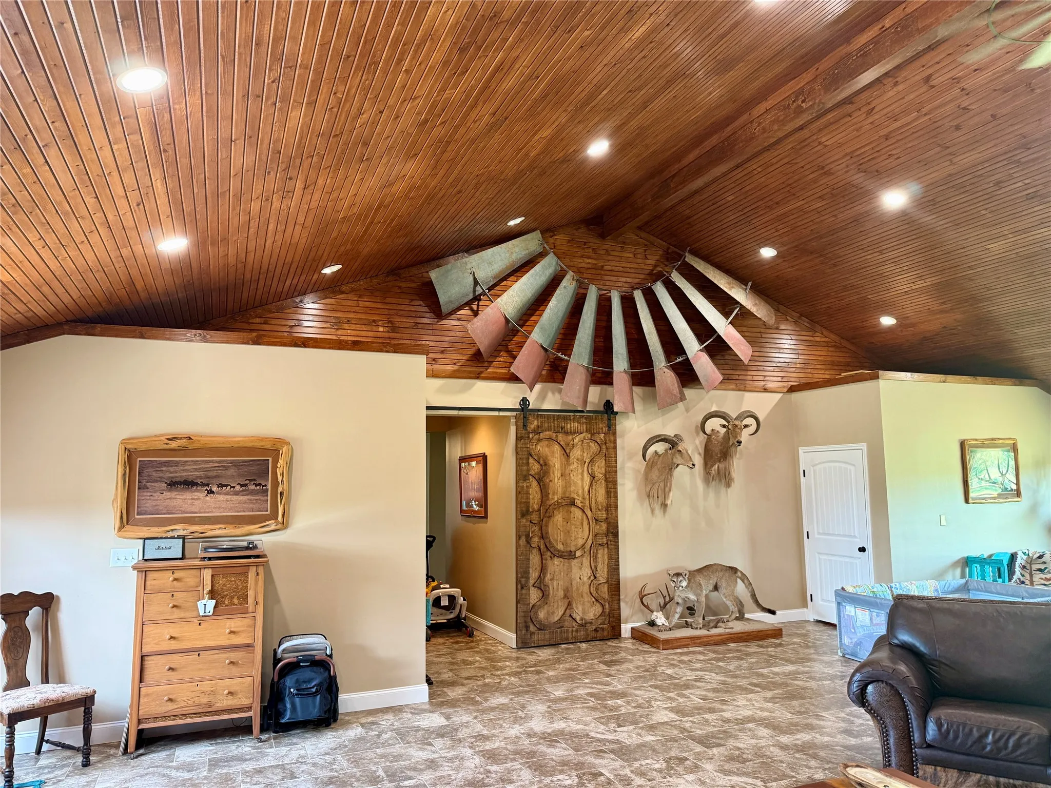 Single Family Residence For Sale in Tom Green County , 2553 Stonewall Valley, Christoval, Texas 76935, 4 Bedroom, 3 Bathroom, 2 Garage spaces, 3,606 Sqft, built in 2016, Price $1,199,900, mls#21340142, Real Estate Agent in Christoval, Homes For Sale in Tom Green county, Homes For Sale in Christoval, Realtor in Christoval Texas, Real Estate Brokerage Independent Realty Texas, Luminita Cordes Realtor