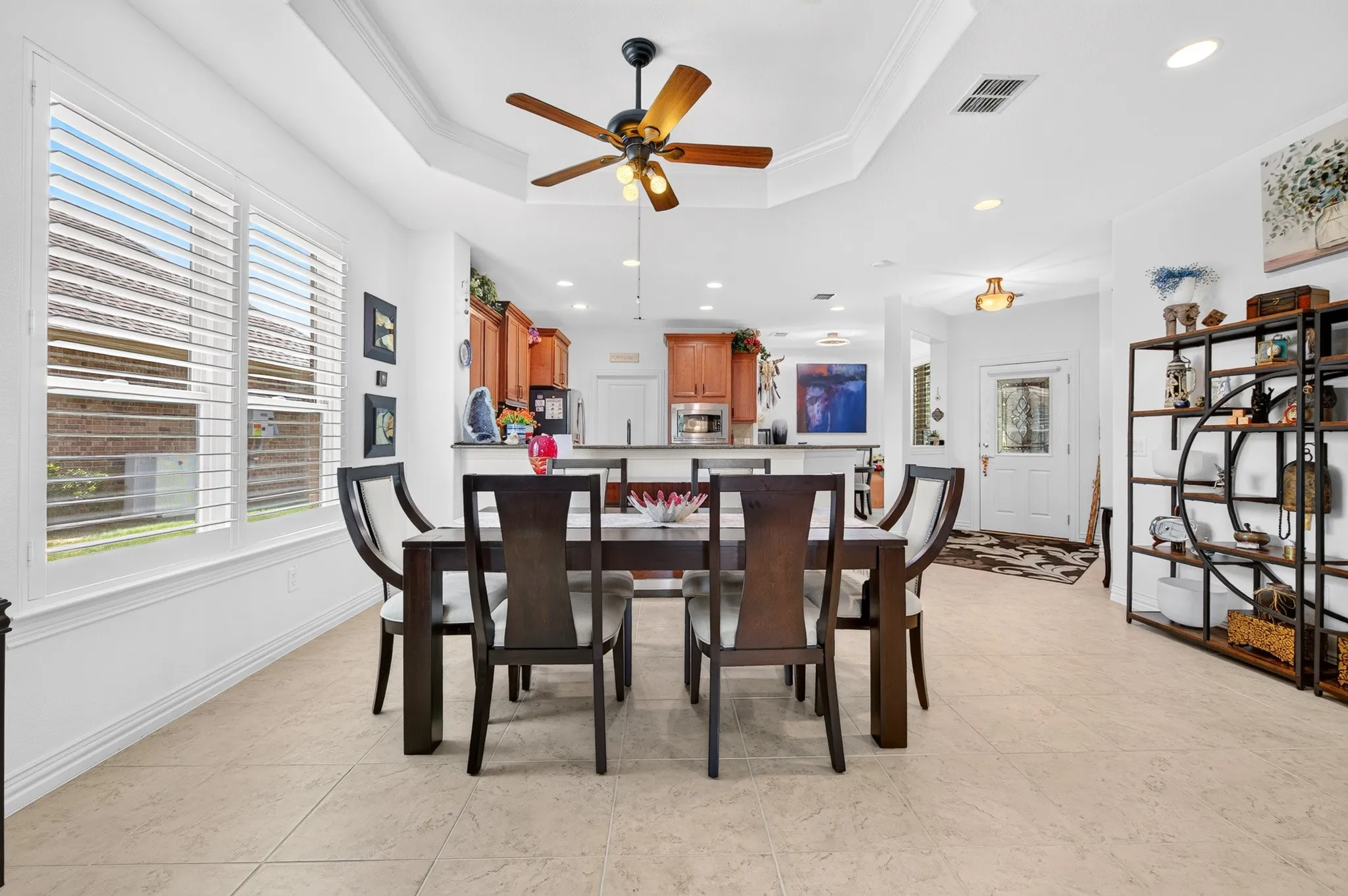 Single Family Residence For Sale in Denton County , 7444 Saint Petersburg Drive, Frisco, Texas 75036, 2 Bedroom, 2 Bathroom, 2 Garage spaces, 1,750 Sqft, built in 2006, mls#21339921, Real Estate Agent in Frisco, Homes For Sale in Denton county, Homes For Sale in Frisco, Realtor in Frisco Texas, Real Estate Brokerage Independent Realty Texas, Luminita Cordes Realtor