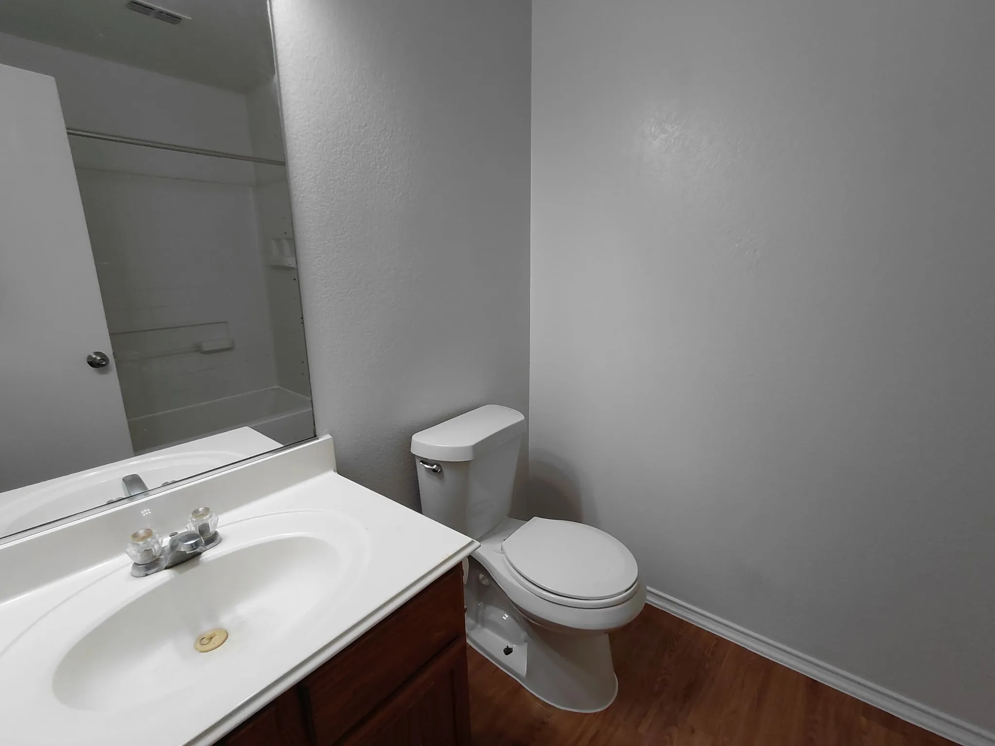 Townhouse For Rent in Dallas County , 1134 Jamie Drive, Grand Prairie, Texas 75052, 4 Bedroom, 3 Bathroom, 2 Garage spaces, 1,716 Sqft, built in 2005, mls#21340165, Real Estate Agent in Grand Prairie, Homes For Rent in Dallas county, Homes For Rent in Grand Prairie, Realtor in Grand Prairie Texas, Real Estate Brokerage Independent Realty Texas, Luminita Cordes Realtor