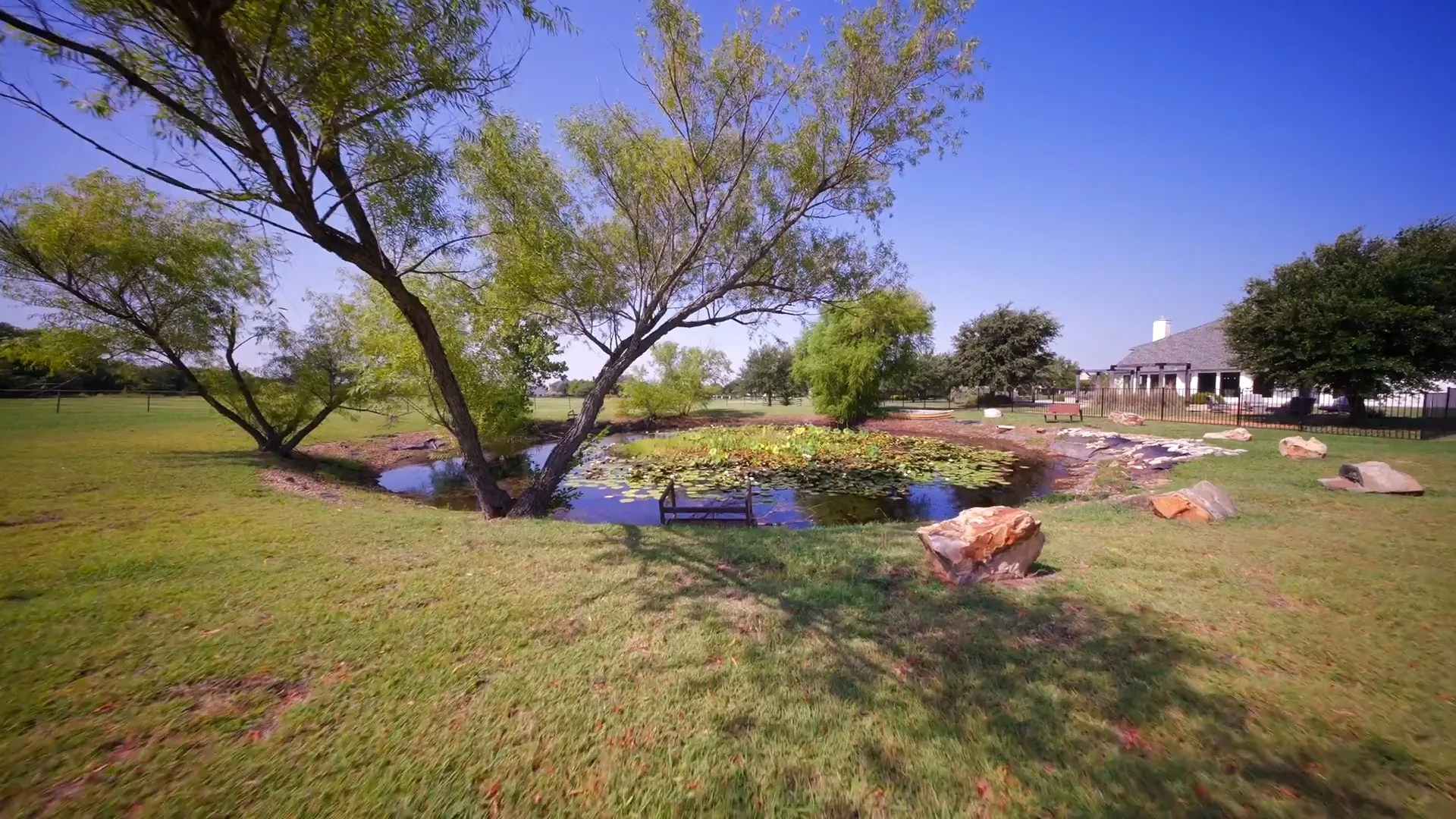 Single Family Residence For Sale in Collin County , 3510 Amberwood Lane, Prosper, Texas 75078, 4 Bedroom, 4 Bathroom, 2 Garage spaces, 4,597 Sqft, built in 2001, mls#21339477, Real Estate Agent in Prosper, Homes For Sale in Collin county, Homes For Sale in Prosper, Realtor in Prosper Texas, Real Estate Brokerage Independent Realty Texas, Luminita Cordes Realtor