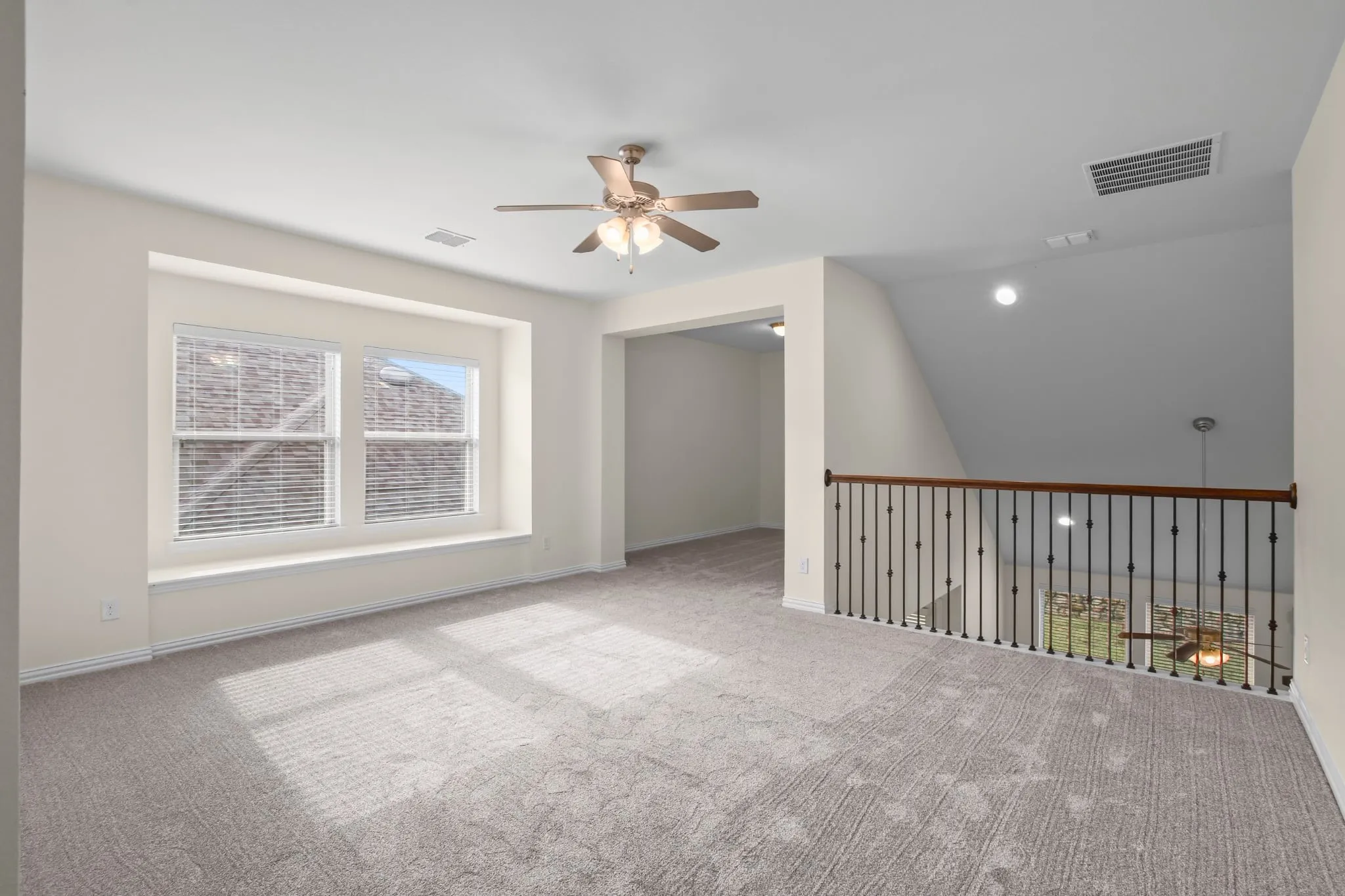Single Family Residence For Sale in Collin County , 1514 Carnation Street, Celina, Texas 75078, 4 Bedroom, 3 Bathroom, 2 Garage spaces, 3,041 Sqft, built in 2017, mls#21337544, Real Estate Agent in Celina, Homes For Sale in Collin county, Homes For Sale in Celina, Realtor in Celina Texas, Real Estate Brokerage Independent Realty Texas, Luminita Cordes Realtor