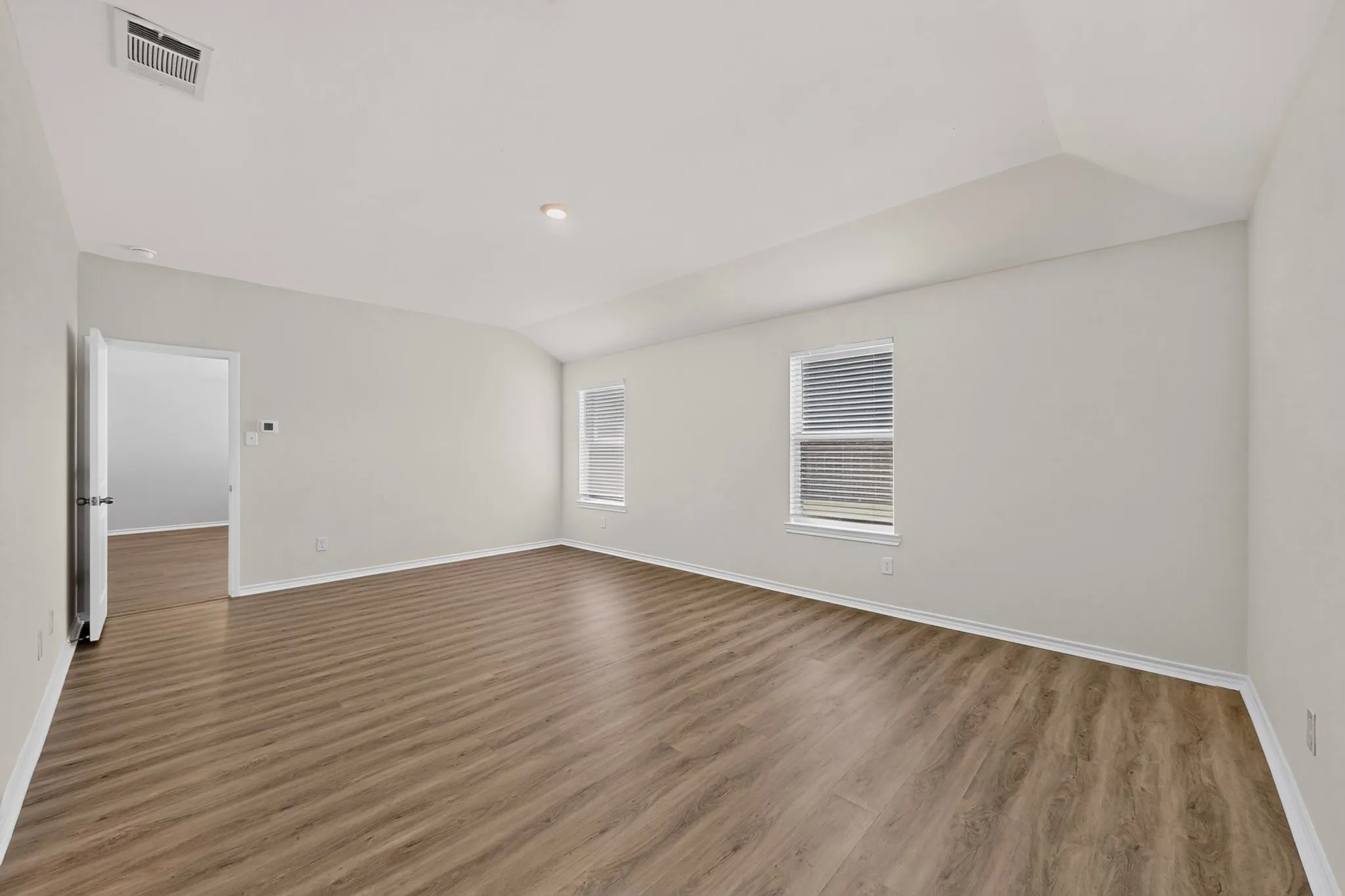 Single Family Residence For Sale in Hunt County , 309 Banner Avenue, Royse City, Texas 75189, 4 Bedrooms, 2 Bathrooms, 2 Garage spaces, 2,086 Sqft, built in 2022, Price $304,999, mls#21340169, Real Estate Agent in Royse City, Homes For Sale in Hunt county, Homes For Sale in Royse City, Realtor in Royse City Texas, Real Estate Brokerage Independent Realty Texas, Luminita Cordes Realtor