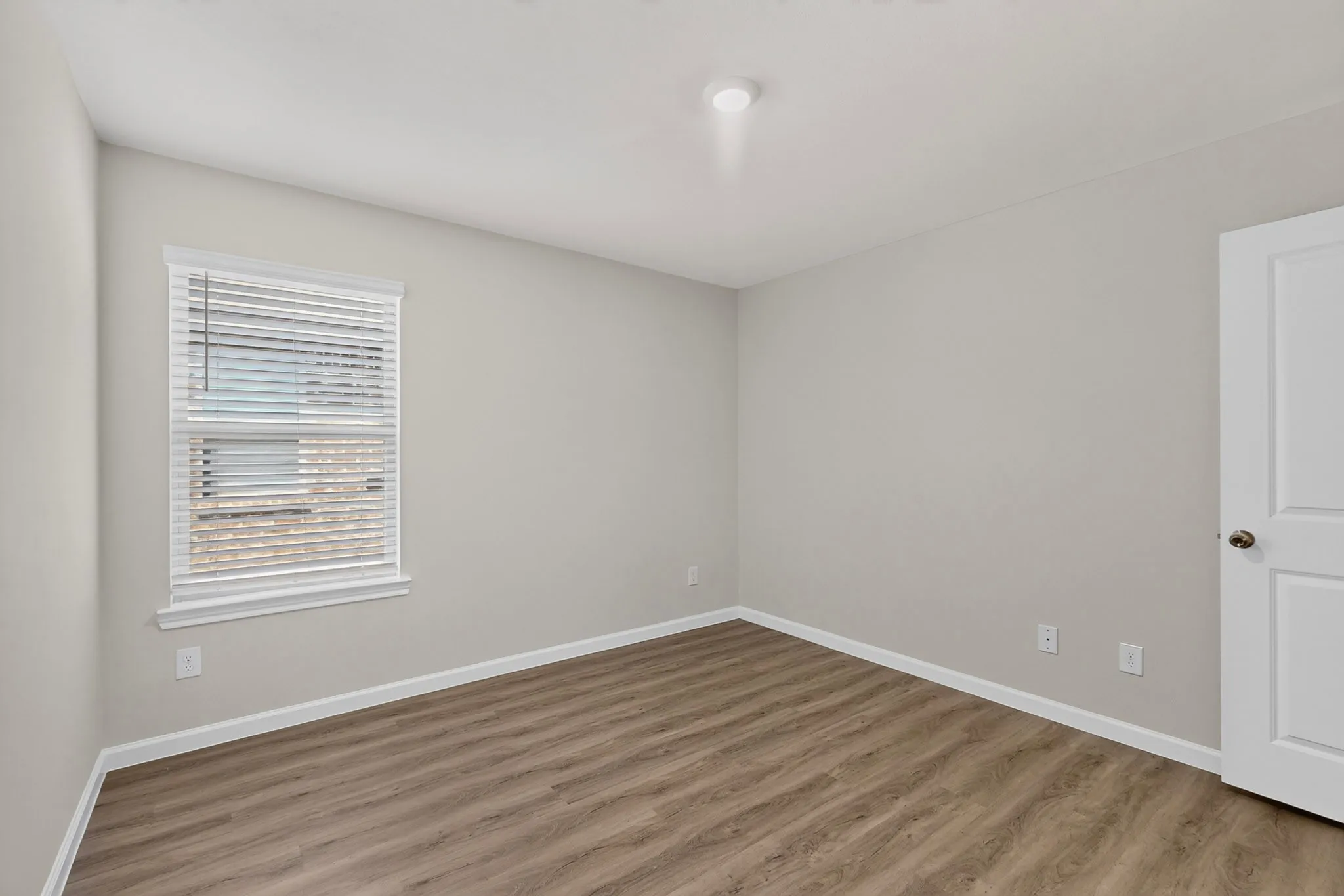 Single Family Residence For Sale in Hunt County , 309 Banner Avenue, Royse City, Texas 75189, 4 Bedrooms, 2 Bathrooms, 2 Garage spaces, 2,086 Sqft, built in 2022, Price $304,999, mls#21340169, Real Estate Agent in Royse City, Homes For Sale in Hunt county, Homes For Sale in Royse City, Realtor in Royse City Texas, Real Estate Brokerage Independent Realty Texas, Luminita Cordes Realtor