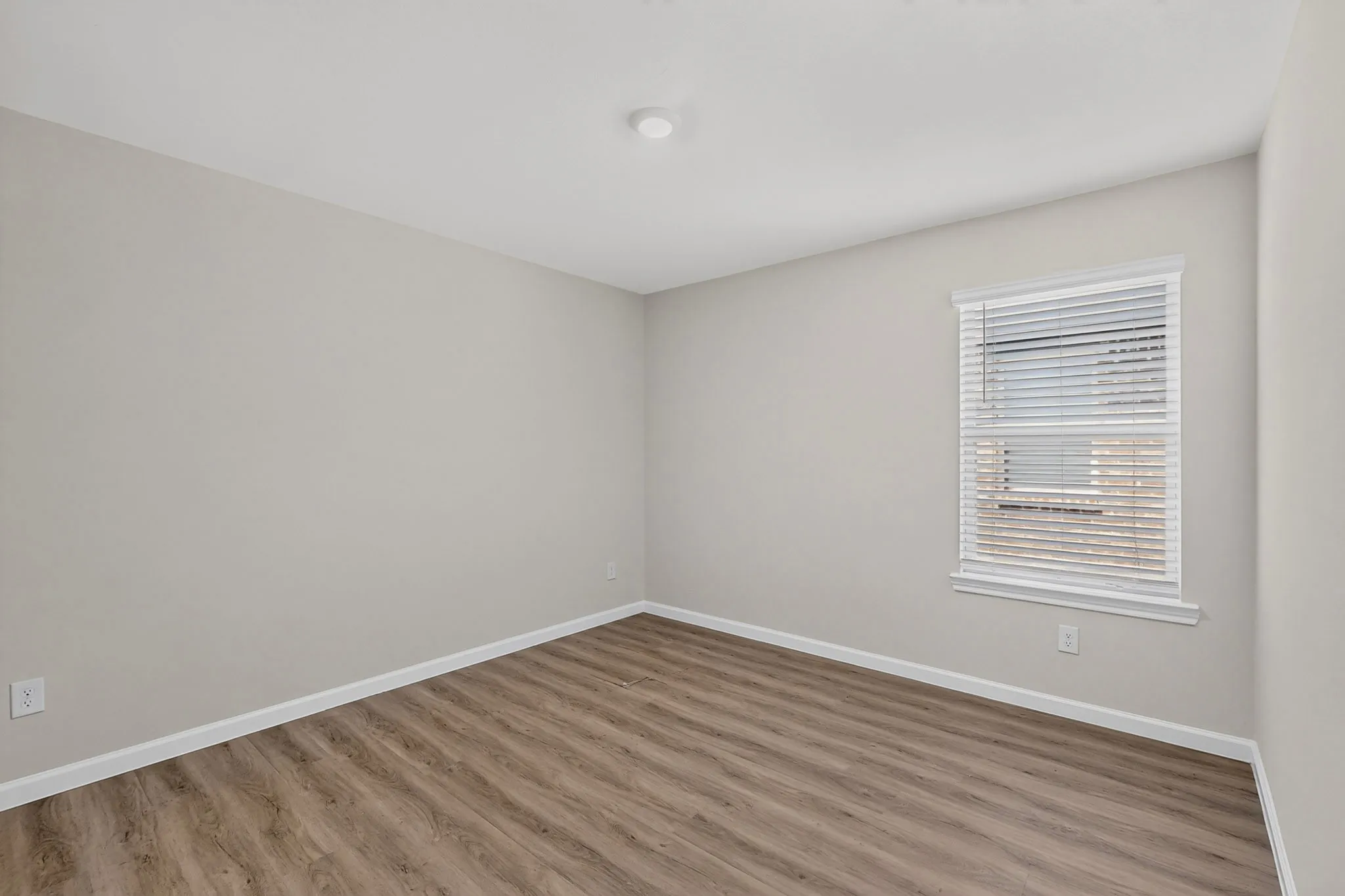 Single Family Residence For Sale in Hunt County , 309 Banner Avenue, Royse City, Texas 75189, 4 Bedrooms, 2 Bathrooms, 2 Garage spaces, 2,086 Sqft, built in 2022, Price $304,999, mls#21340169, Real Estate Agent in Royse City, Homes For Sale in Hunt county, Homes For Sale in Royse City, Realtor in Royse City Texas, Real Estate Brokerage Independent Realty Texas, Luminita Cordes Realtor