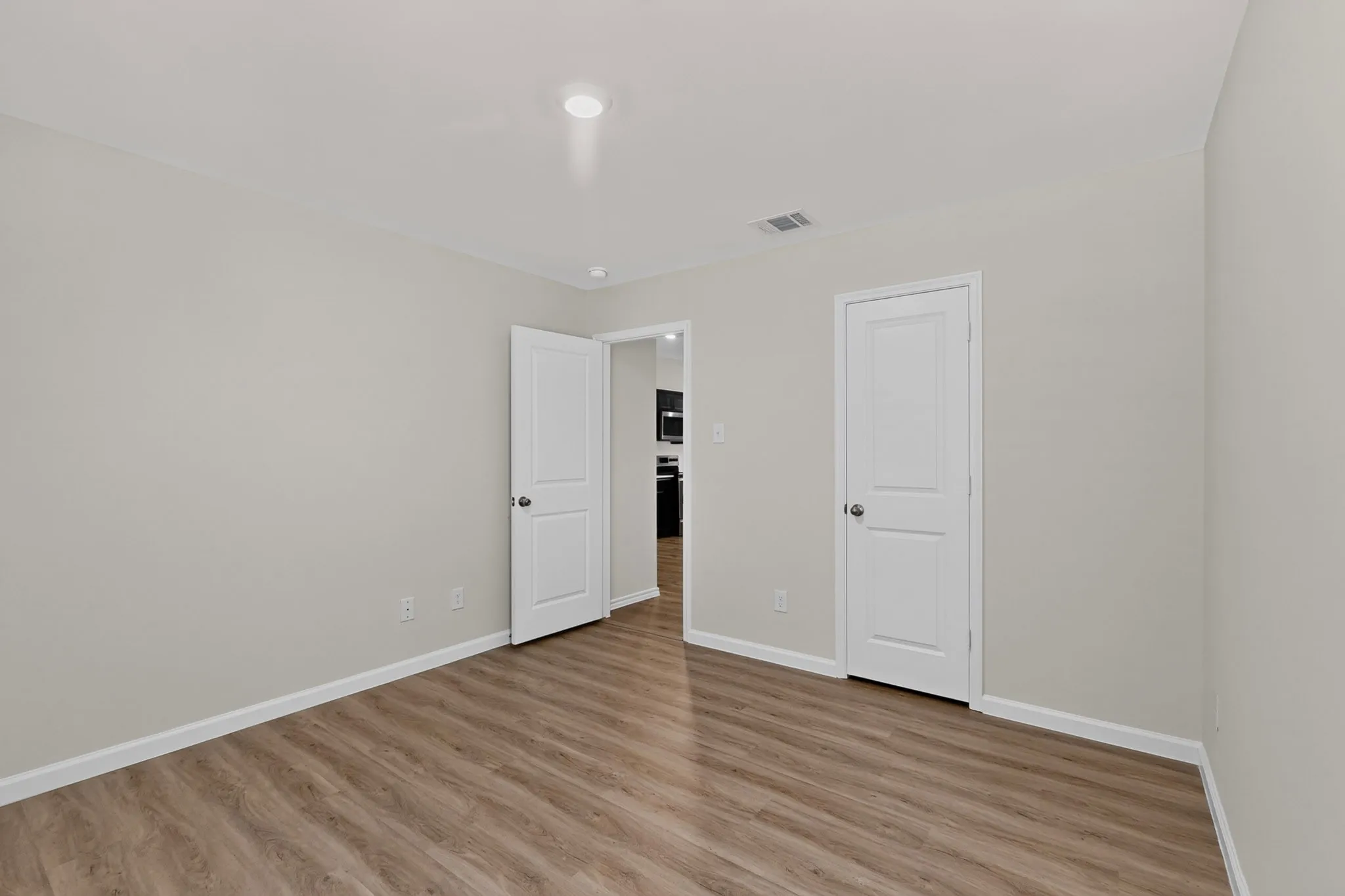 Single Family Residence For Sale in Hunt County , 309 Banner Avenue, Royse City, Texas 75189, 4 Bedrooms, 2 Bathrooms, 2 Garage spaces, 2,086 Sqft, built in 2022, Price $304,999, mls#21340169, Real Estate Agent in Royse City, Homes For Sale in Hunt county, Homes For Sale in Royse City, Realtor in Royse City Texas, Real Estate Brokerage Independent Realty Texas, Luminita Cordes Realtor