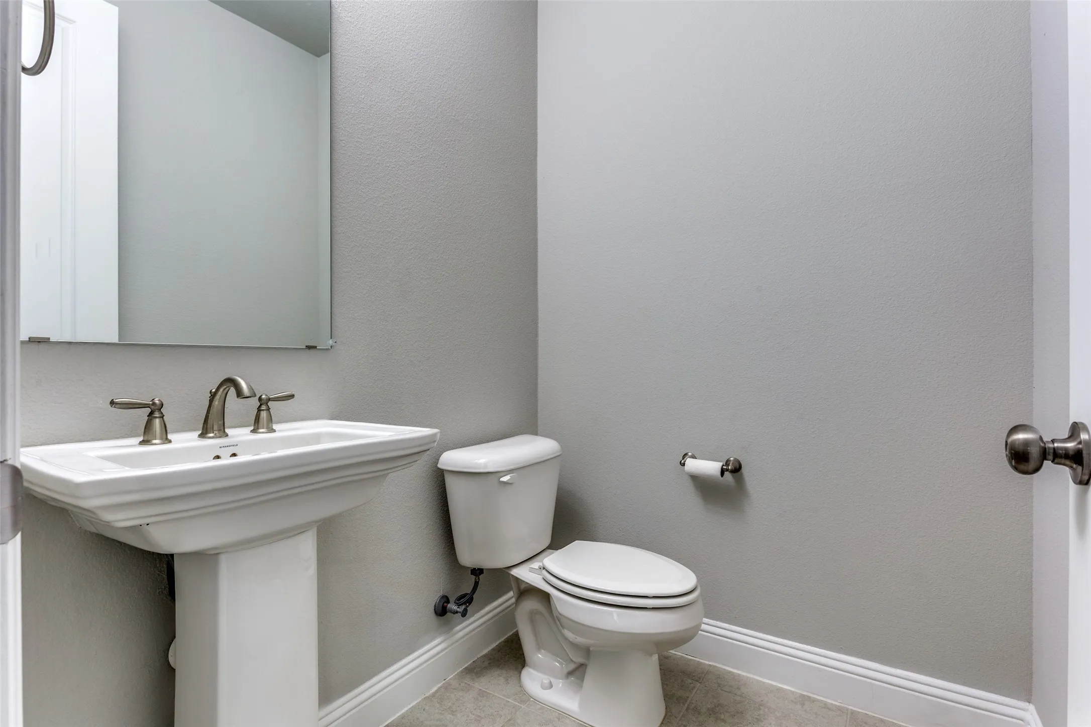 Single Family Residence For Sale in Collin County , 17620 Bottlebrush Drive, Dallas, Texas 75252, 4 Bedroom, 4 Bathroom, 2 Garage spaces, 2,895 Sqft, built in 2019, mls#21327649, Real Estate Agent in Dallas, Homes For Sale in Collin county, Homes For Sale in Dallas, Realtor in Dallas Texas, Real Estate Brokerage Independent Realty Texas, Luminita Cordes Realtor