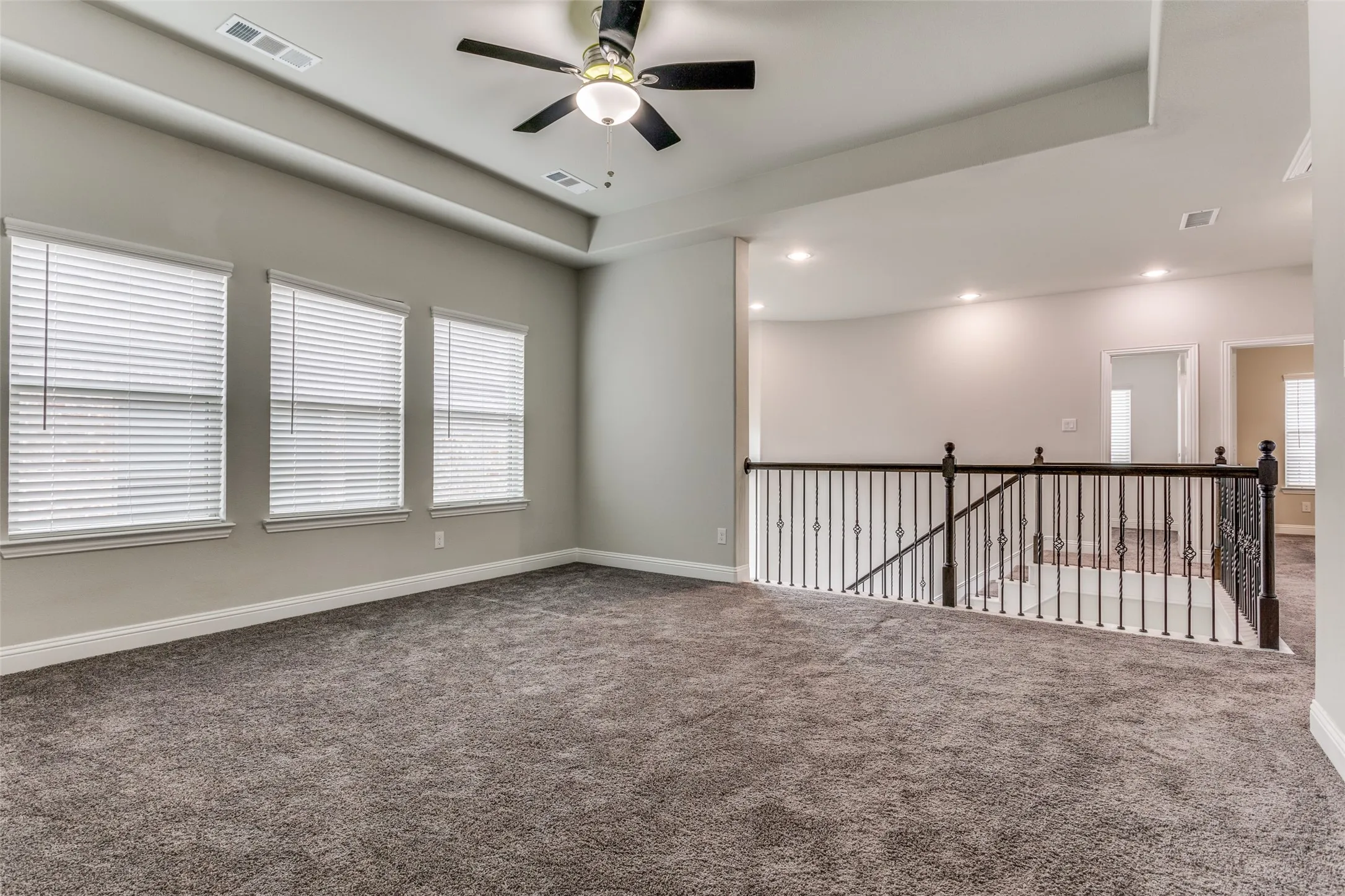 Single Family Residence For Sale in Collin County , 17620 Bottlebrush Drive, Dallas, Texas 75252, 4 Bedroom, 4 Bathroom, 2 Garage spaces, 2,895 Sqft, built in 2019, mls#21327649, Real Estate Agent in Dallas, Homes For Sale in Collin county, Homes For Sale in Dallas, Realtor in Dallas Texas, Real Estate Brokerage Independent Realty Texas, Luminita Cordes Realtor