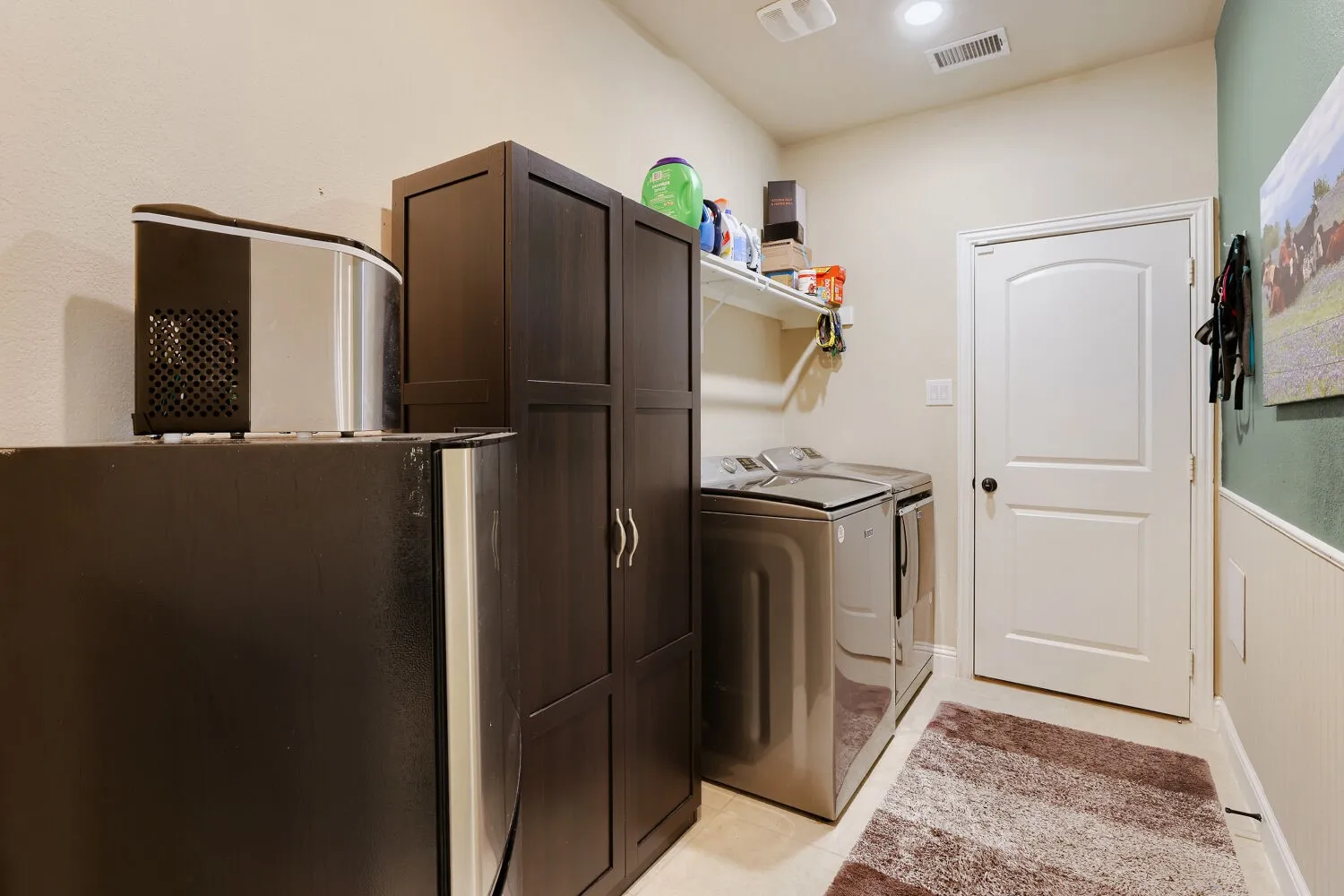 Single Family Residence For Sale in Rockwall County , 211 Gardenia Drive, Royse City, Texas 75189, 4 Bedroom, 3 Bathroom, 3 Garage spaces, 2,136 Sqft, built in 2019, mls#21339534, Real Estate Agent in Royse City, Homes For Sale in Rockwall county, Homes For Sale in Royse City, Realtor in Royse City Texas, Real Estate Brokerage Independent Realty Texas, Luminita Cordes Realtor