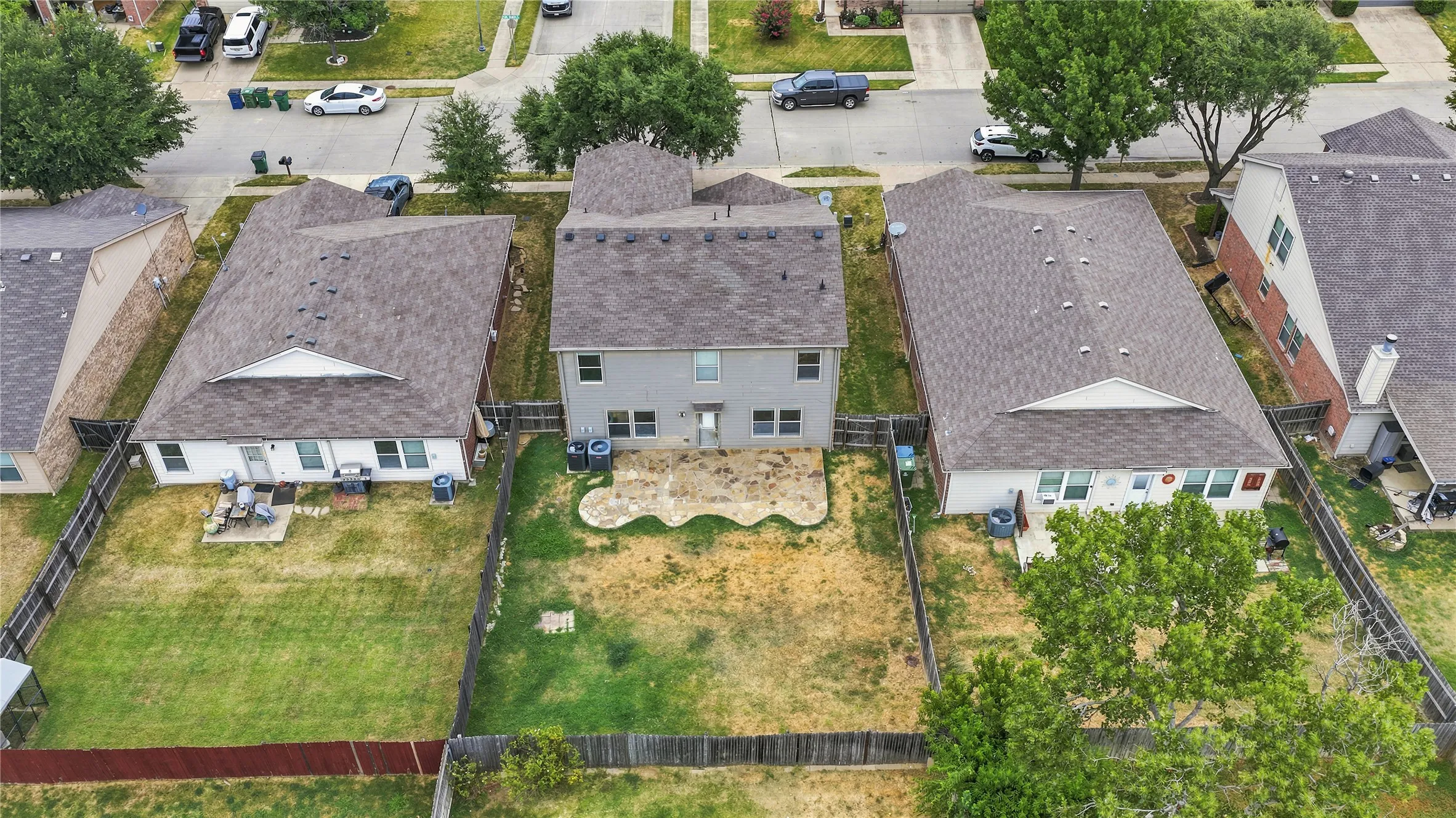 Single Family Residence For Sale in Denton County , 9000 King Ranch Drive, Cross Roads, Texas 76227, 5 Bedroom, 2 Bathroom, 2 Garage spaces, 2,512 Sqft, built in 2004, mls#21340197, Real Estate Agent in Cross Roads, Homes For Sale in Denton county, Homes For Sale in Cross Roads, Realtor in Cross Roads Texas, Real Estate Brokerage Independent Realty Texas, Luminita Cordes Realtor