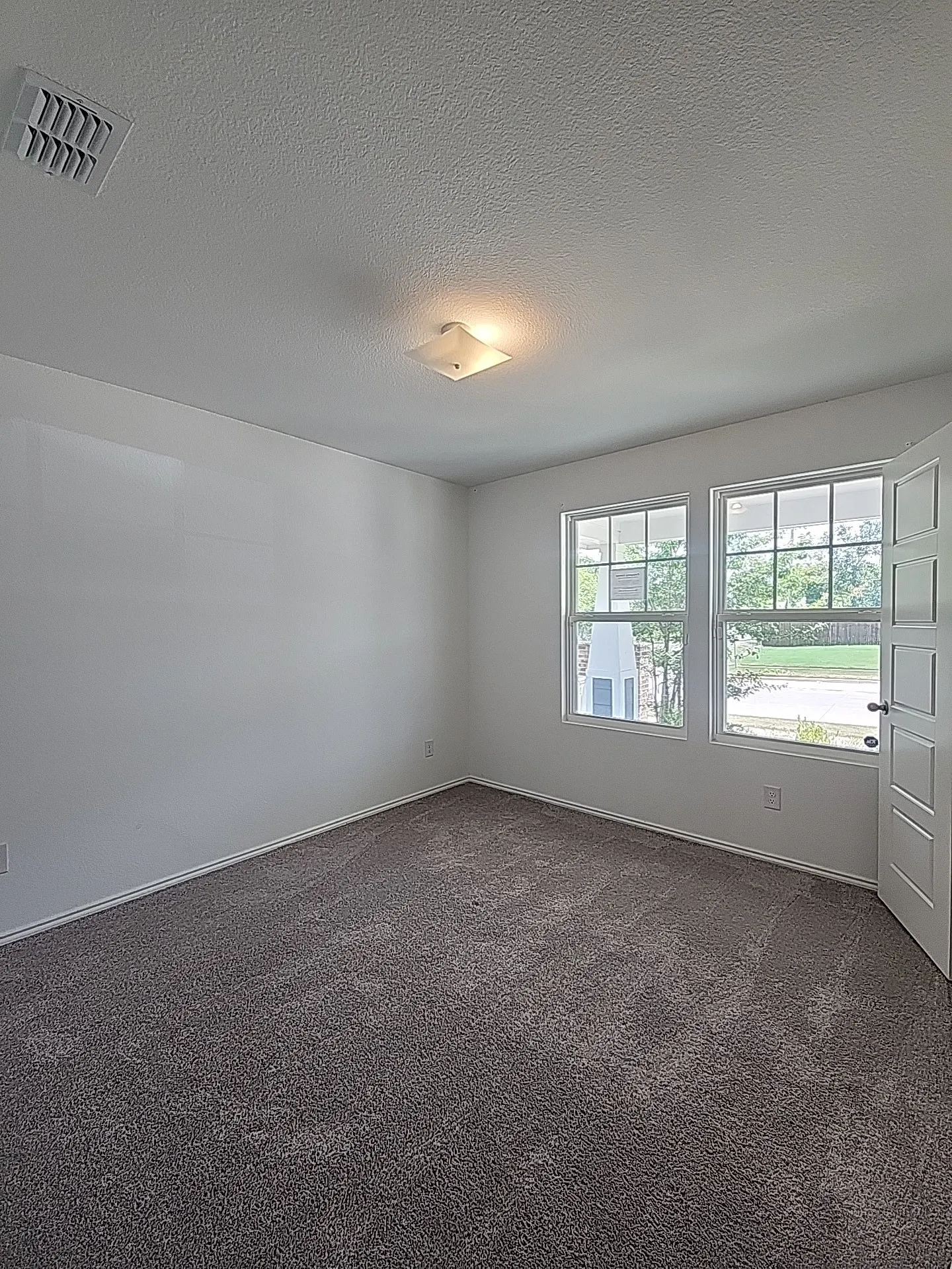 Single Family Residence For Sale in Johnson County , 633 Quail Meadows Drive, Cleburne, Texas 76031, 4 Bedroom, 2 Bathroom, 2 Garage spaces, 1,908 Sqft, built in 2023, mls#21340194, Real Estate Agent in Cleburne, Homes For Sale in Johnson county, Homes For Sale in Cleburne, Realtor in Cleburne Texas, Real Estate Brokerage Independent Realty Texas, Luminita Cordes Realtor