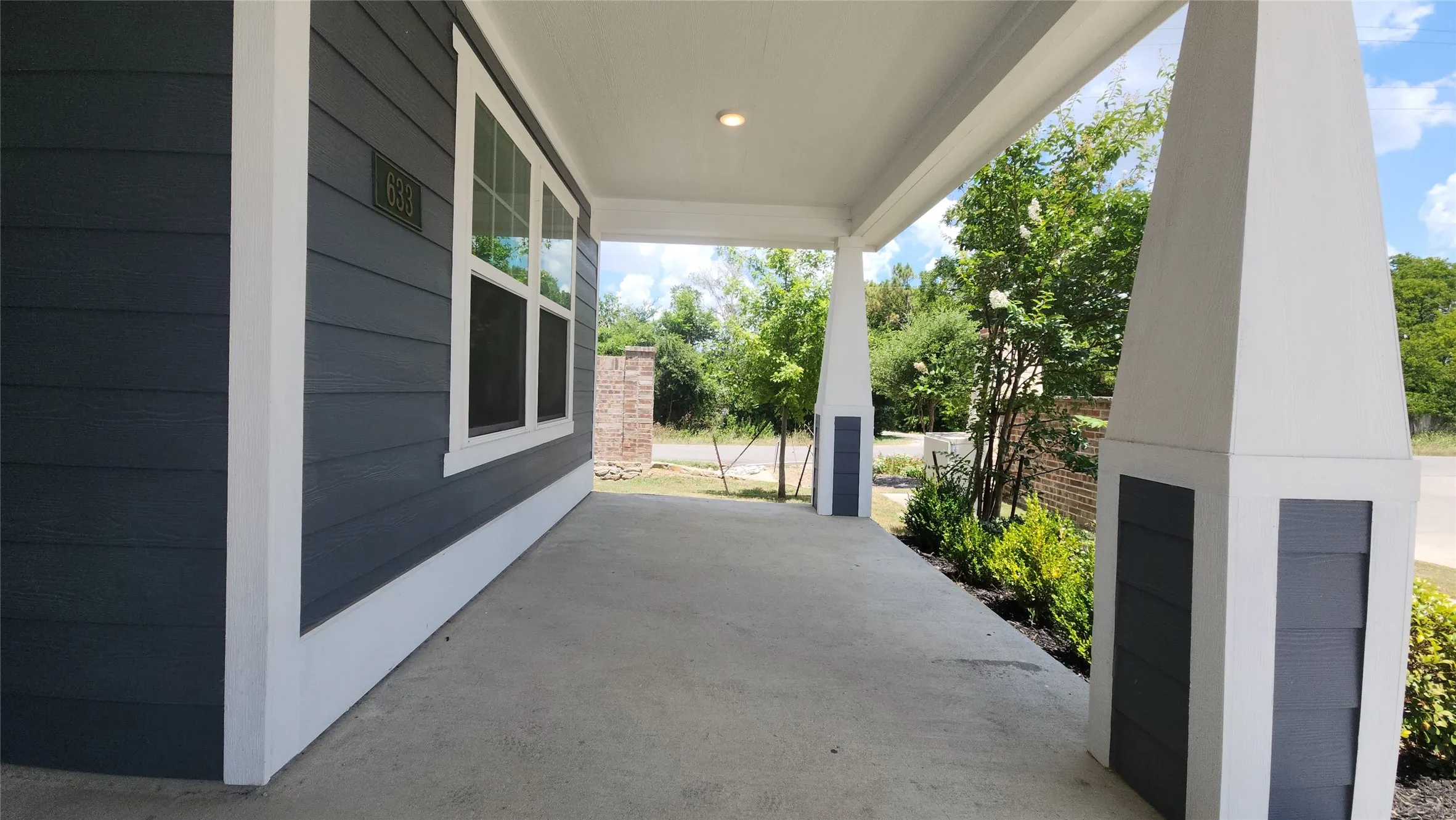 Single Family Residence For Sale in Johnson County , 633 Quail Meadows Drive, Cleburne, Texas 76031, 4 Bedroom, 2 Bathroom, 2 Garage spaces, 1,908 Sqft, built in 2023, mls#21340194, Real Estate Agent in Cleburne, Homes For Sale in Johnson county, Homes For Sale in Cleburne, Realtor in Cleburne Texas, Real Estate Brokerage Independent Realty Texas, Luminita Cordes Realtor