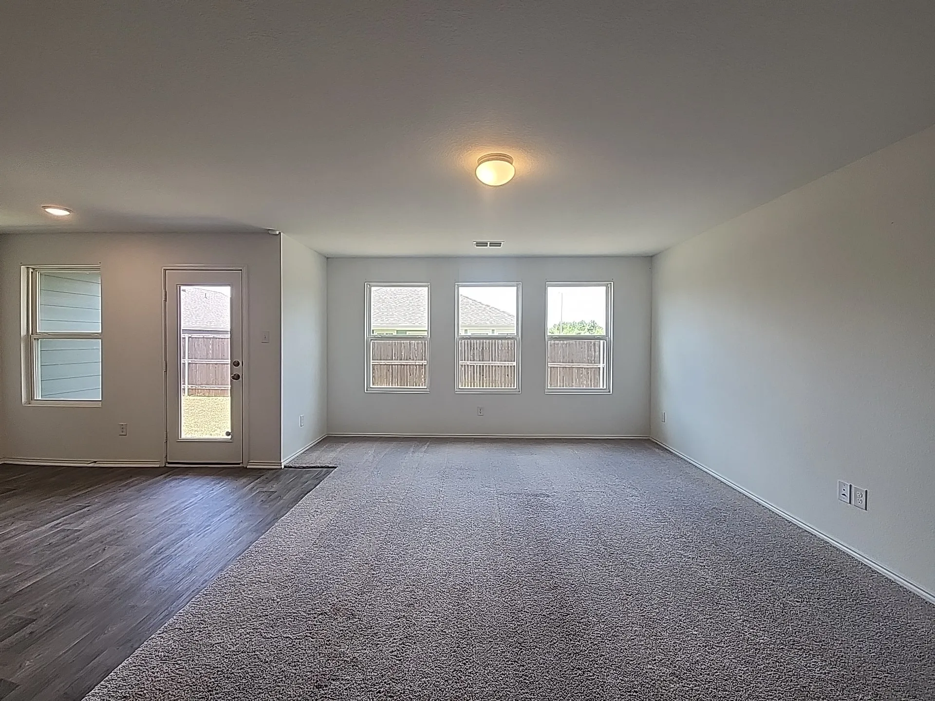 Single Family Residence For Sale in Johnson County , 633 Quail Meadows Drive, Cleburne, Texas 76031, 4 Bedroom, 2 Bathroom, 2 Garage spaces, 1,908 Sqft, built in 2023, mls#21340194, Real Estate Agent in Cleburne, Homes For Sale in Johnson county, Homes For Sale in Cleburne, Realtor in Cleburne Texas, Real Estate Brokerage Independent Realty Texas, Luminita Cordes Realtor