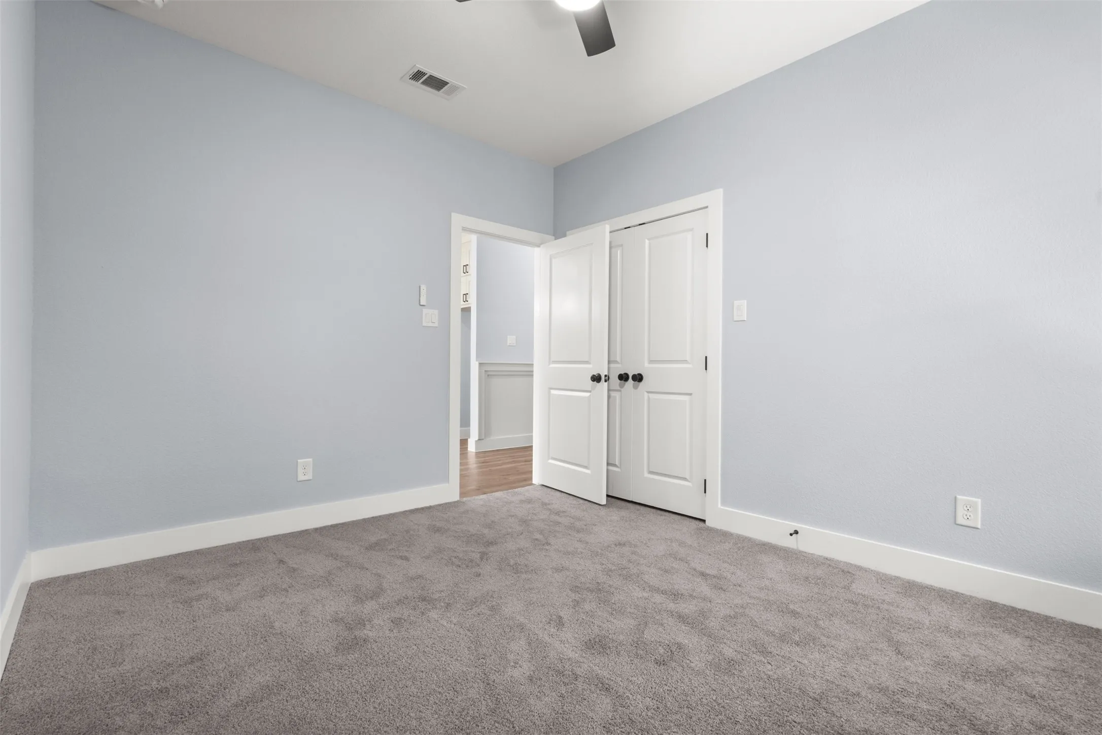 Single Family Residence For Sale in Dallas County , 2618 Seevers Avenue, Dallas, Texas 75216, 4 Bedroom, 2 Bathroom, 2 Garage spaces, 1,914 Sqft, built in 2026, mls#21340134, Real Estate Agent in Dallas, Homes For Sale in Dallas county, Homes For Sale in Dallas, Realtor in Dallas Texas, Real Estate Brokerage Independent Realty Texas, Luminita Cordes Realtor