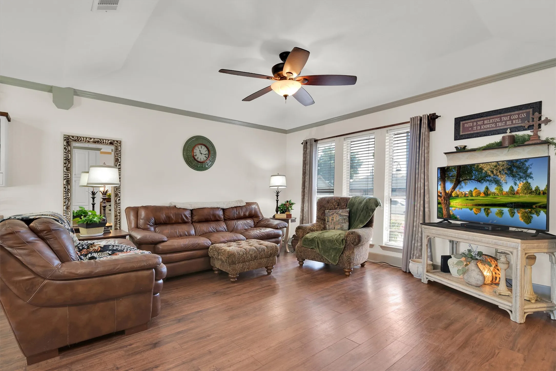 Single Family Residence For Sale in Grayson County , 3118 Richelieu Drive, Sherman, Texas 75090, 2 Bedroom, 2 Bathroom, 2 Garage spaces, 1,214 Sqft, built in 1983, mls#21340120, Real Estate Agent in Sherman, Homes For Sale in Grayson county, Homes For Sale in Sherman, Realtor in Sherman Texas, Real Estate Brokerage Independent Realty Texas, Luminita Cordes Realtor