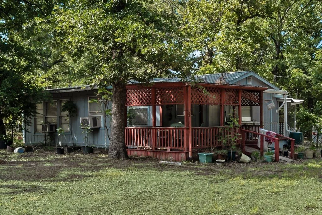 Improved Land For Sale in Henderson County , 106 Hammer Road, Eustace, Texas 75124, 0, 0, Garage spaces, 0 Sqft, built in 1970, mls#21339037, Real Estate Agent in Eustace, Homes For Sale in Henderson county, Homes For Sale in Eustace, Realtor in Eustace Texas, Real Estate Brokerage Independent Realty Texas, Luminita Cordes Realtor