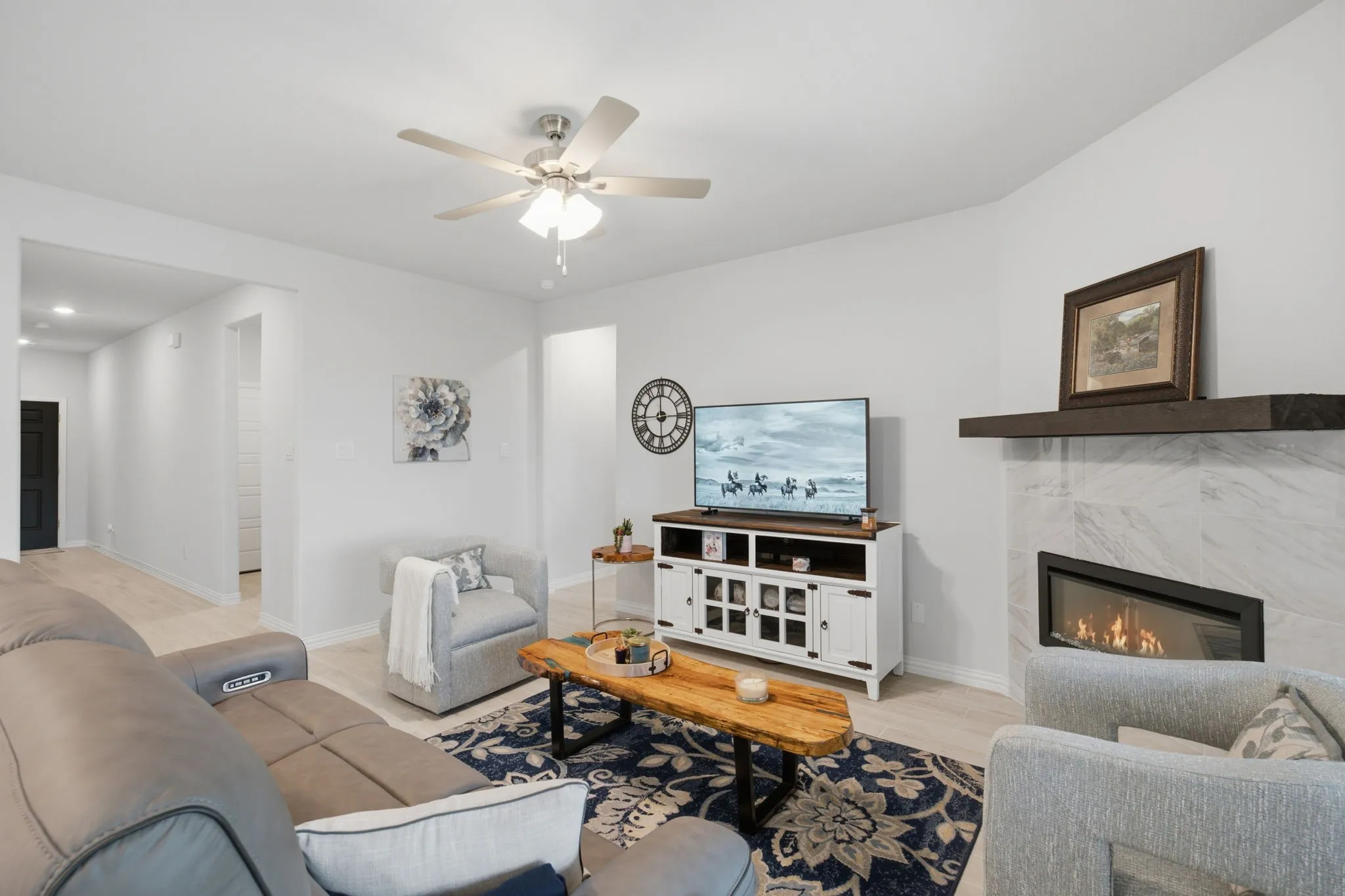 Single Family Residence For Sale in Collin County , 500 Thorn Creek Drive, Anna, Texas 75409, 3 Bedroom, 2 Bathroom, 2 Garage spaces, 1,667 Sqft, built in 2025, mls#21340096, Real Estate Agent in Anna, Homes For Sale in Collin county, Homes For Sale in Anna, Realtor in Anna Texas, Real Estate Brokerage Independent Realty Texas, Luminita Cordes Realtor