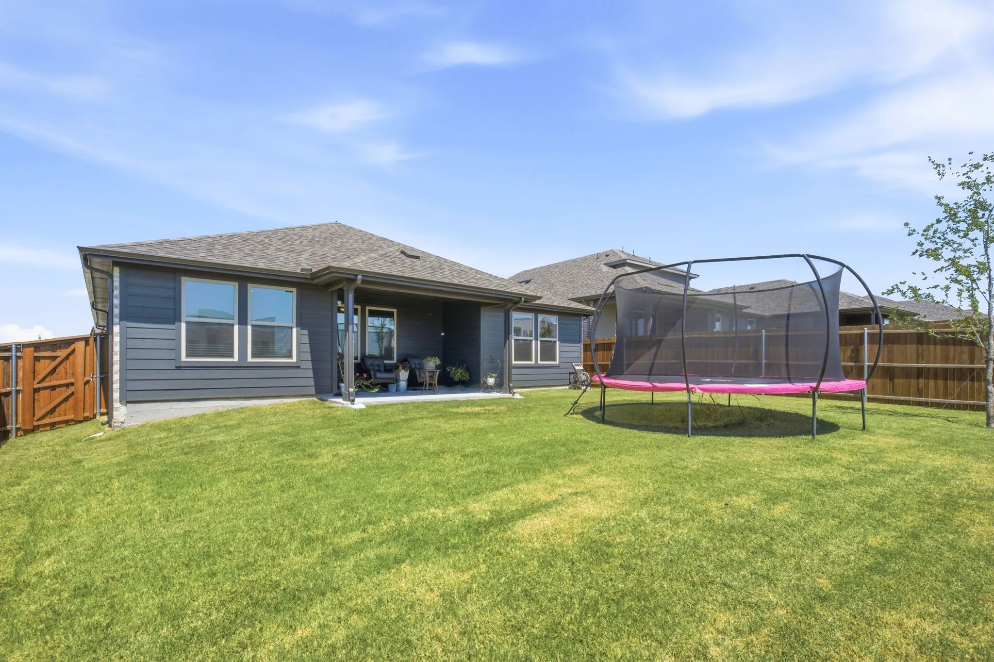 Single Family Residence For Sale in Collin County , 500 Thorn Creek Drive, Anna, Texas 75409, 3 Bedroom, 2 Bathroom, 2 Garage spaces, 1,667 Sqft, built in 2025, mls#21340096, Real Estate Agent in Anna, Homes For Sale in Collin county, Homes For Sale in Anna, Realtor in Anna Texas, Real Estate Brokerage Independent Realty Texas, Luminita Cordes Realtor