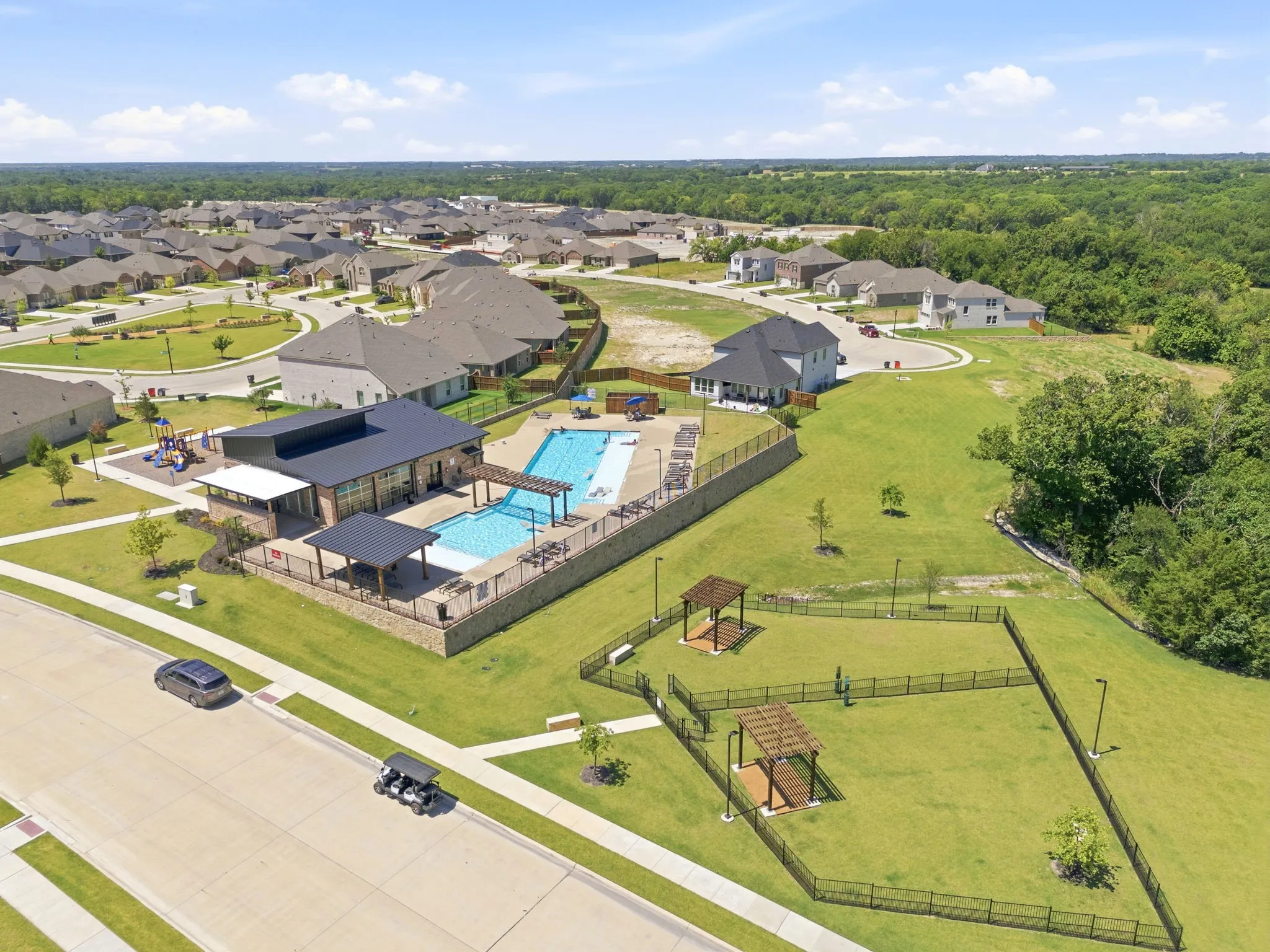 Single Family Residence For Sale in Collin County , 500 Thorn Creek Drive, Anna, Texas 75409, 3 Bedroom, 2 Bathroom, 2 Garage spaces, 1,667 Sqft, built in 2025, mls#21340096, Real Estate Agent in Anna, Homes For Sale in Collin county, Homes For Sale in Anna, Realtor in Anna Texas, Real Estate Brokerage Independent Realty Texas, Luminita Cordes Realtor