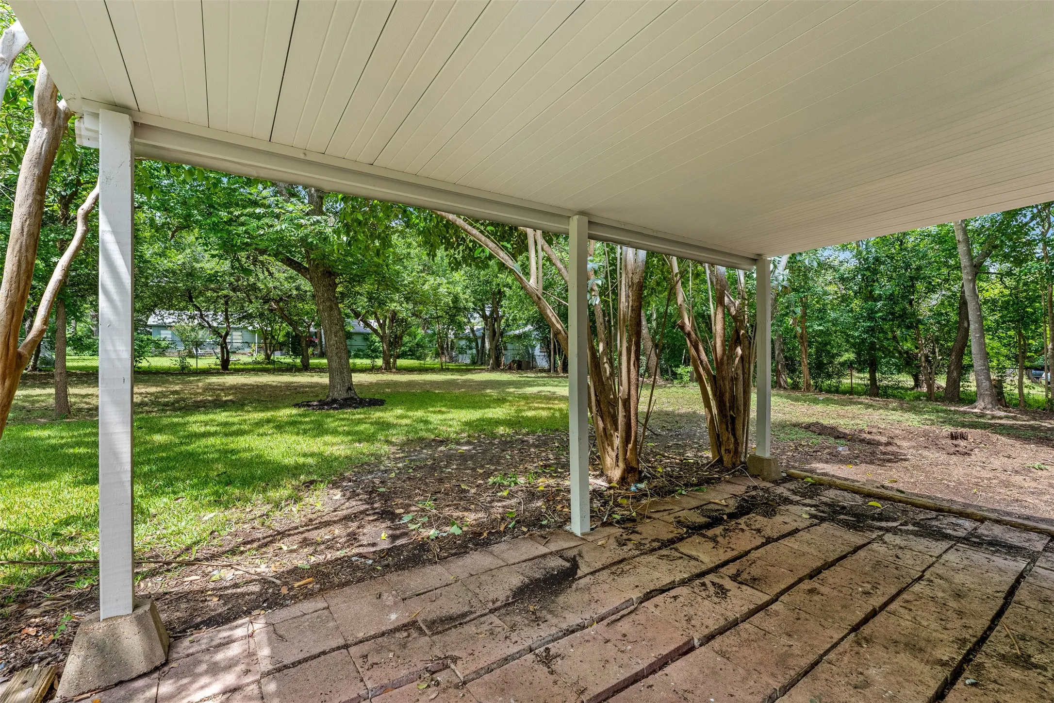 Single Family Residence For Sale in Mc Lennan County , 3220 N 31st Street, Waco, Texas 76708, 3 Bedroom, 2 Bathroom, 1 Garage spaces, 1,340 Sqft, built in 1951, mls#21335594, Real Estate Agent in Waco, Homes For Sale in Mc Lennan county, Homes For Sale in Waco, Realtor in Waco Texas, Real Estate Brokerage Independent Realty Texas, Luminita Cordes Realtor