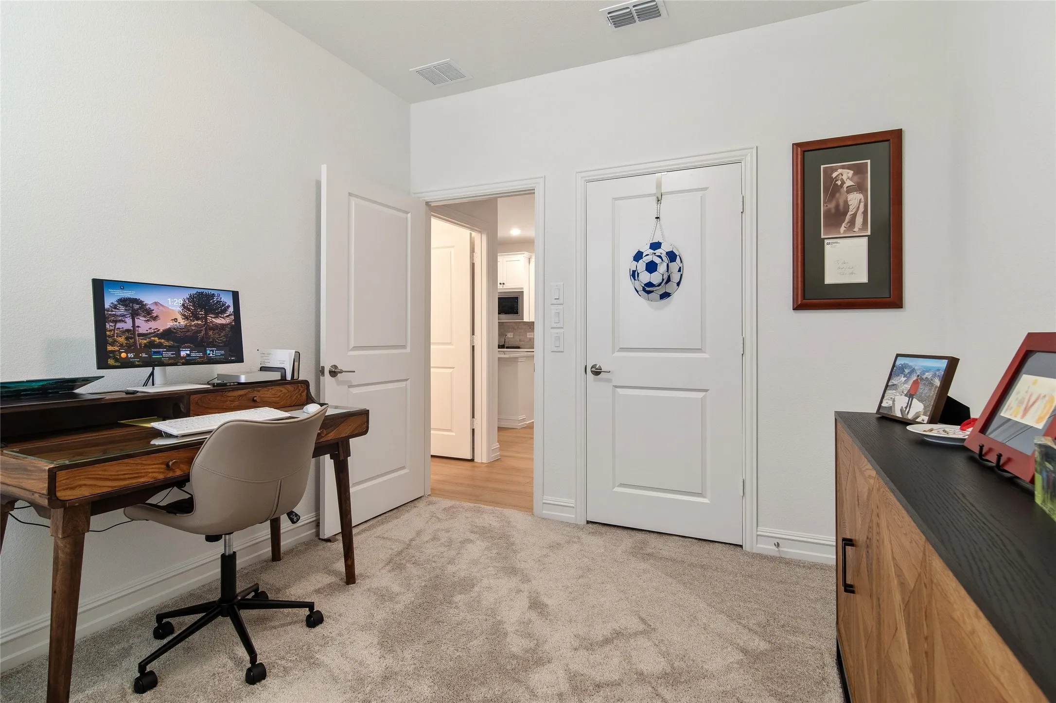 Single Family Residence For Sale in Collin County , 1257 Bogart Way, Celina, Texas 75009, 2 Bedroom, 2 Bathroom, 2 Garage spaces, 1,396 Sqft, built in 2024, mls#21337949, Real Estate Agent in Celina, Homes For Sale in Collin county, Homes For Sale in Celina, Realtor in Celina Texas, Real Estate Brokerage Independent Realty Texas, Luminita Cordes Realtor