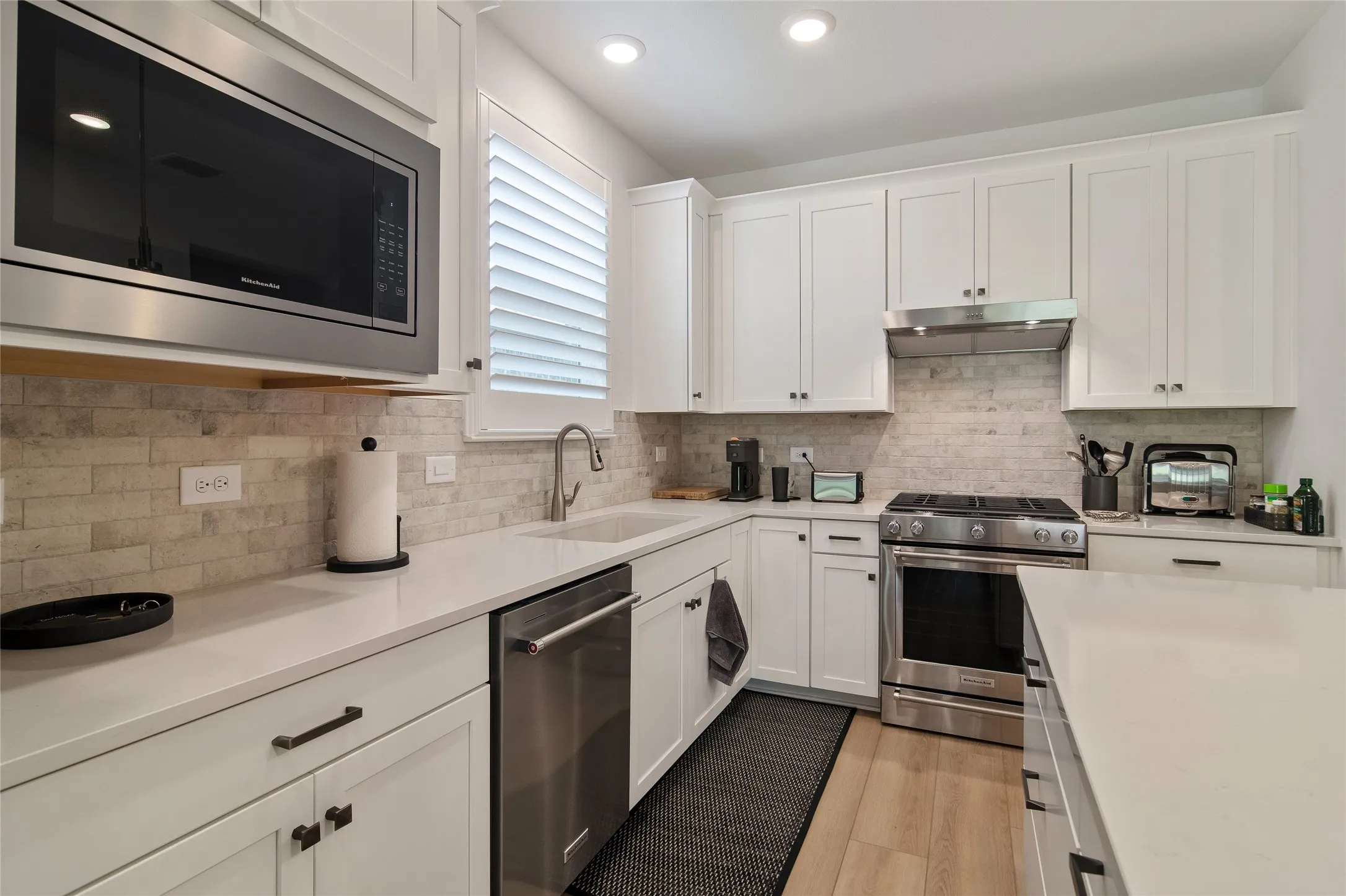 Single Family Residence For Sale in Collin County , 1257 Bogart Way, Celina, Texas 75009, 2 Bedroom, 2 Bathroom, 2 Garage spaces, 1,396 Sqft, built in 2024, mls#21337949, Real Estate Agent in Celina, Homes For Sale in Collin county, Homes For Sale in Celina, Realtor in Celina Texas, Real Estate Brokerage Independent Realty Texas, Luminita Cordes Realtor