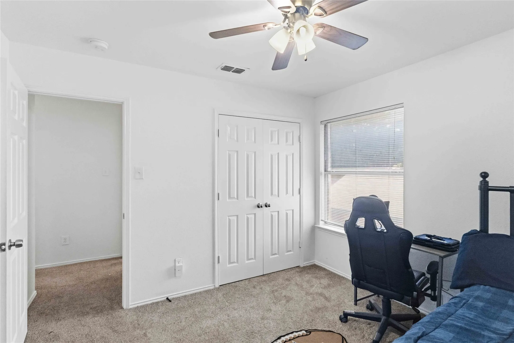 Single Family Residence For Sale in Dallas County , 908 Chauvin Drive, Cedar Hill, Texas 75104, 4 Bedroom, 3 Bathroom, 2 Garage spaces, 2,248 Sqft, built in 1993, mls#21338885, Real Estate Agent in Cedar Hill, Homes For Sale in Dallas county, Homes For Sale in Cedar Hill, Realtor in Cedar Hill Texas, Real Estate Brokerage Independent Realty Texas, Luminita Cordes Realtor