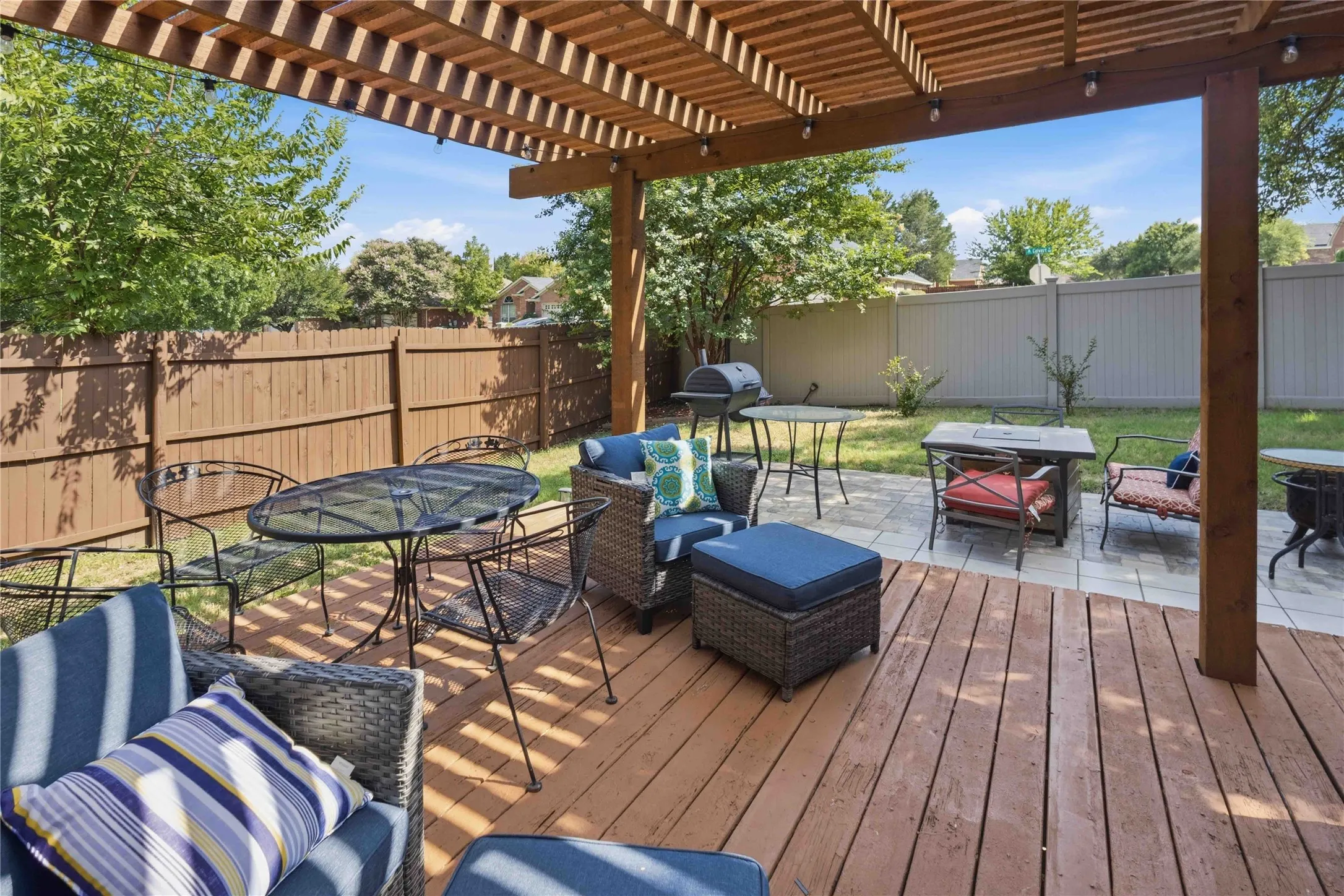 Single Family Residence For Sale in Dallas County , 908 Chauvin Drive, Cedar Hill, Texas 75104, 4 Bedroom, 3 Bathroom, 2 Garage spaces, 2,248 Sqft, built in 1993, mls#21338885, Real Estate Agent in Cedar Hill, Homes For Sale in Dallas county, Homes For Sale in Cedar Hill, Realtor in Cedar Hill Texas, Real Estate Brokerage Independent Realty Texas, Luminita Cordes Realtor