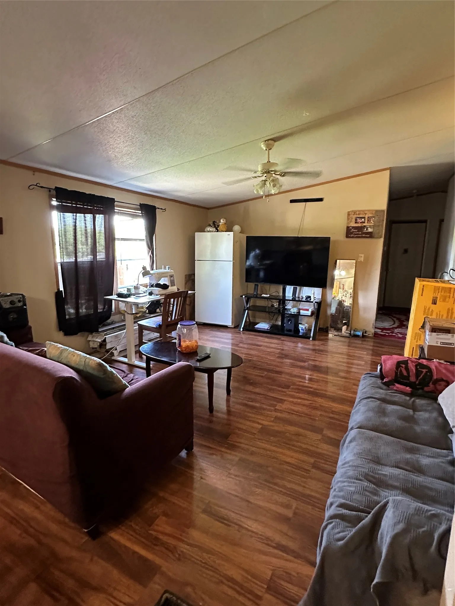Mobile Home For Sale in Collin County , 18837 Mona Drive, Nevada, Texas 75173, 5 Bedroom, 2 Bathroom, Garage spaces, 2,016 Sqft, built in 2000, mls#21335732, Real Estate Agent in Nevada, Homes For Sale in Collin county, Homes For Sale in Nevada, Realtor in Nevada Texas, Real Estate Brokerage Independent Realty Texas, Luminita Cordes Realtor