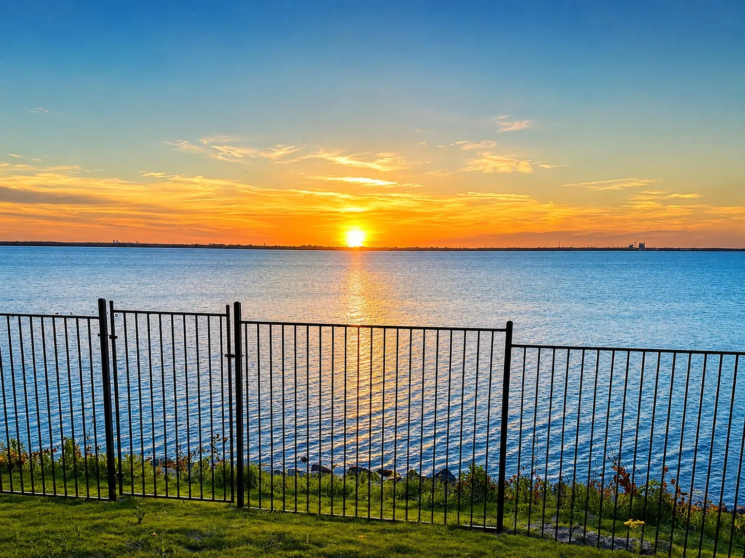 Unimproved Land For Sale in Kaufman County , 18027 Lake Ray Hubbard Drive, Forney, Texas 75126, 0, 0, Garage spaces, 0 Sqft, built in 0, mls#21340191, Real Estate Agent in Forney, Homes For Sale in Kaufman county, Homes For Sale in Forney, Realtor in Forney Texas, Real Estate Brokerage Independent Realty Texas, Luminita Cordes Realtor