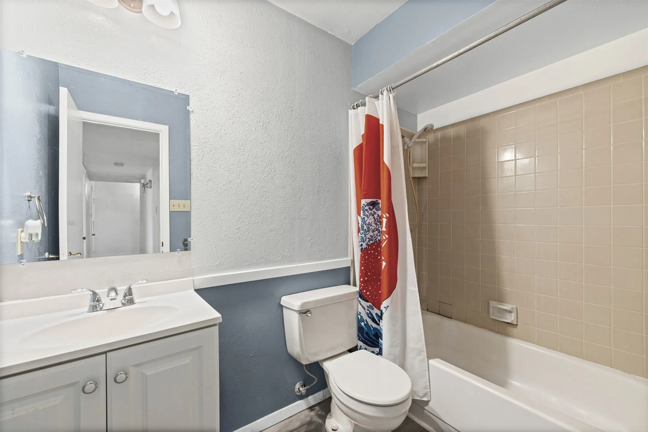 Single Family Residence For Sale in Dallas County , 525 Alva Drive, Grand Prairie, Texas 75052, 3 Bedroom, 2 Bathroom, 2 Garage spaces, 1,269 Sqft, built in 1979, mls#21337849, Real Estate Agent in Grand Prairie, Homes For Sale in Dallas county, Homes For Sale in Grand Prairie, Realtor in Grand Prairie Texas, Real Estate Brokerage Independent Realty Texas, Luminita Cordes Realtor