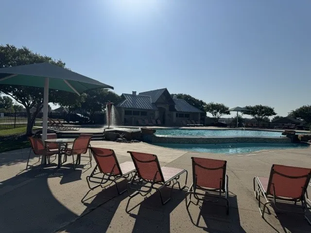 Single Family Residence For Sale in Kaufman County , 4665 Elderberry Street, Forney, Texas 75126, 3 Bedroom, 2 Bathroom, 2 Garage spaces, 1,860 Sqft, built in 2016, mls#21340248, Real Estate Agent in Forney, Homes For Sale in Kaufman county, Homes For Sale in Forney, Realtor in Forney Texas, Real Estate Brokerage Independent Realty Texas, Luminita Cordes Realtor