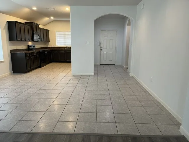 Single Family Residence For Sale in Kaufman County , 4665 Elderberry Street, Forney, Texas 75126, 3 Bedroom, 2 Bathroom, 2 Garage spaces, 1,860 Sqft, built in 2016, mls#21340248, Real Estate Agent in Forney, Homes For Sale in Kaufman county, Homes For Sale in Forney, Realtor in Forney Texas, Real Estate Brokerage Independent Realty Texas, Luminita Cordes Realtor