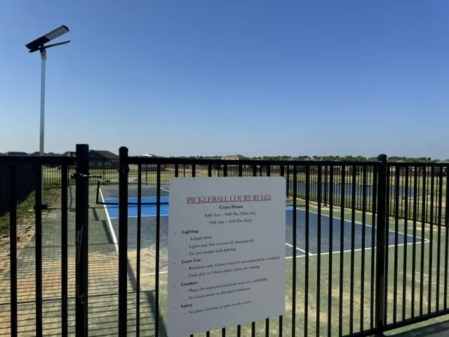 Single Family Residence For Sale in Kaufman County , 4665 Elderberry Street, Forney, Texas 75126, 3 Bedroom, 2 Bathroom, 2 Garage spaces, 1,860 Sqft, built in 2016, mls#21340248, Real Estate Agent in Forney, Homes For Sale in Kaufman county, Homes For Sale in Forney, Realtor in Forney Texas, Real Estate Brokerage Independent Realty Texas, Luminita Cordes Realtor