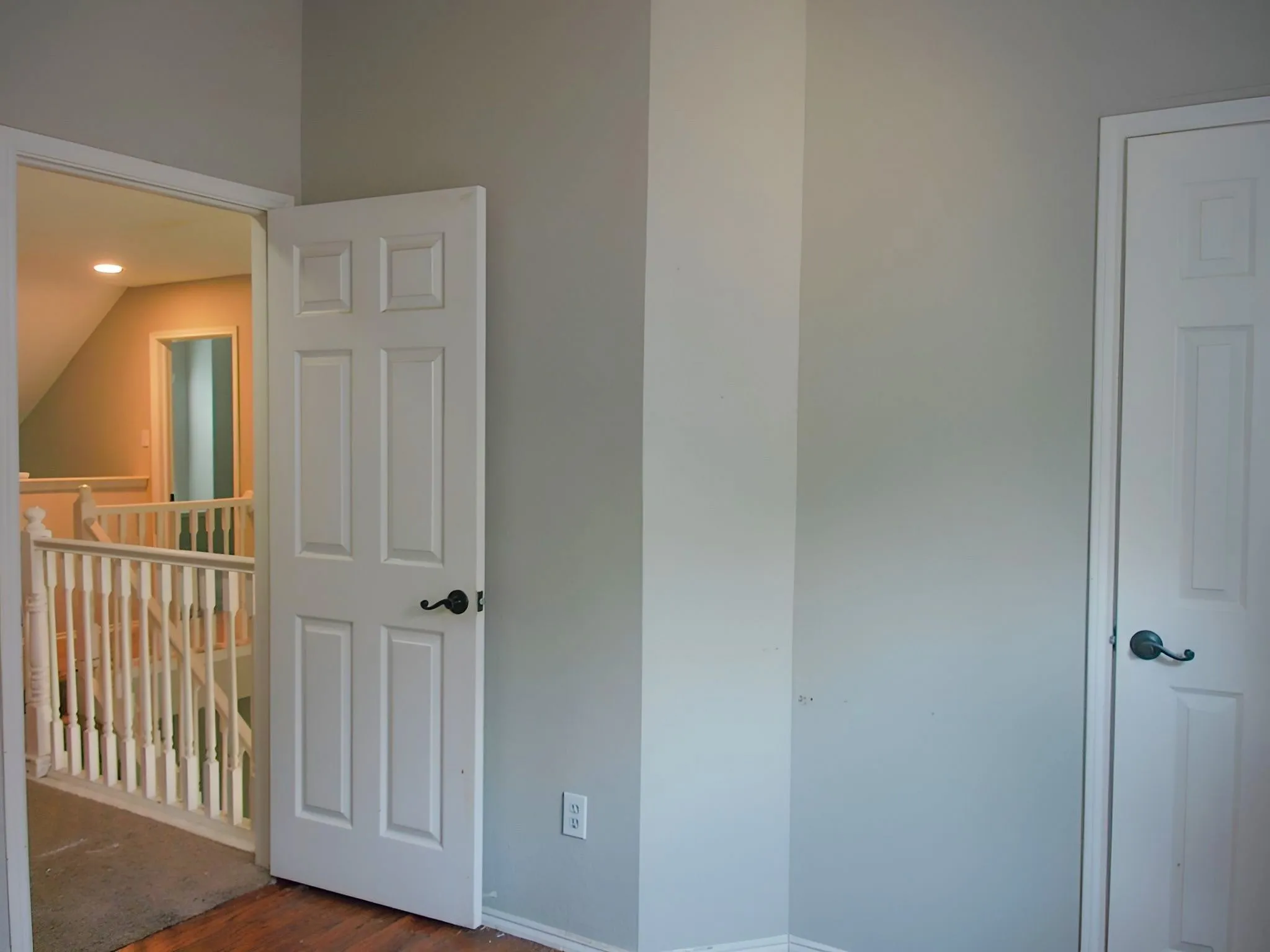 Single Family Residence For Sale in Tarrant County , 7433 Buckskin Court, Fort Worth, Texas 76137, 4 Bedroom, 3 Bathroom, 2 Garage spaces, 2,080 Sqft, built in 1994, mls#21339871, Real Estate Agent in Fort Worth, Homes For Sale in Tarrant county, Homes For Sale in Fort Worth, Realtor in Fort Worth Texas, Real Estate Brokerage Independent Realty Texas, Luminita Cordes Realtor
