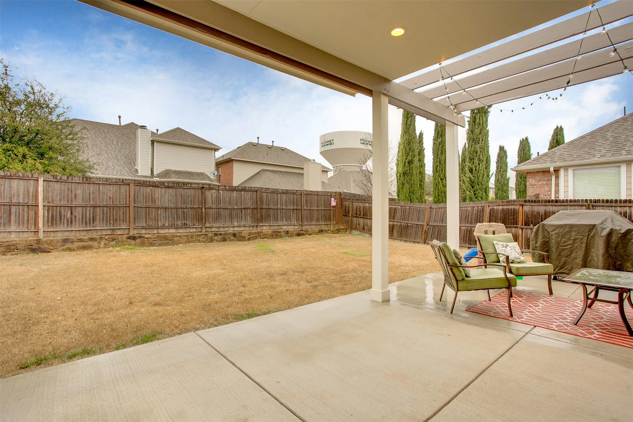 Single Family Residence For Sale in Collin County , 10228 Olivia Drive, Mc Kinney, Texas 75072, 3 Bedroom, 2 Bathroom, 2 Garage spaces, 1,549 Sqft, built in 2005, mls#21292910, Real Estate Agent in Mc Kinney, Homes For Sale in Collin county, Homes For Sale in Mc Kinney, Realtor in Mc Kinney Texas, Real Estate Brokerage Independent Realty Texas, Luminita Cordes Realtor