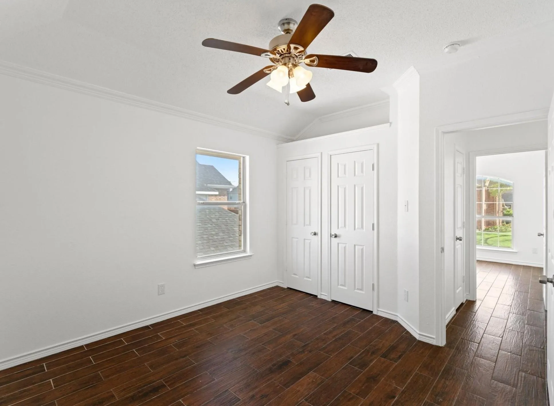 Single Family Residence For Rent in Dallas County , 2922 Tree Line Road, Garland, Texas 75040, 4 Bedroom, 3 Bathroom, 2 Garage spaces, 2,518 Sqft, built in 1999, mls#21338788, Real Estate Agent in Garland, Homes For Rent in Dallas county, Homes For Rent in Garland, Realtor in Garland Texas, Real Estate Brokerage Independent Realty Texas, Luminita Cordes Realtor