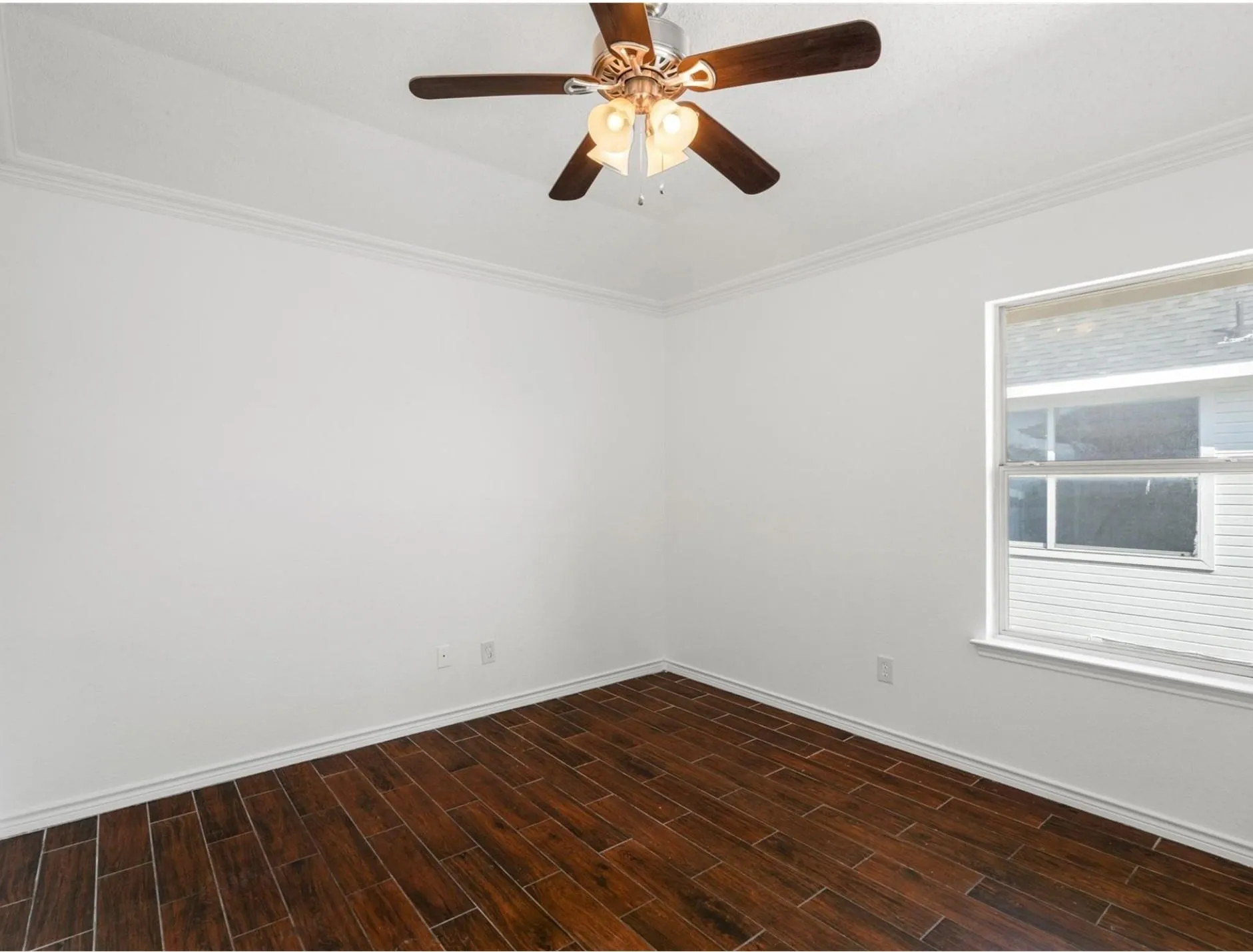 Single Family Residence For Rent in Dallas County , 2922 Tree Line Road, Garland, Texas 75040, 4 Bedroom, 3 Bathroom, 2 Garage spaces, 2,518 Sqft, built in 1999, mls#21338788, Real Estate Agent in Garland, Homes For Rent in Dallas county, Homes For Rent in Garland, Realtor in Garland Texas, Real Estate Brokerage Independent Realty Texas, Luminita Cordes Realtor