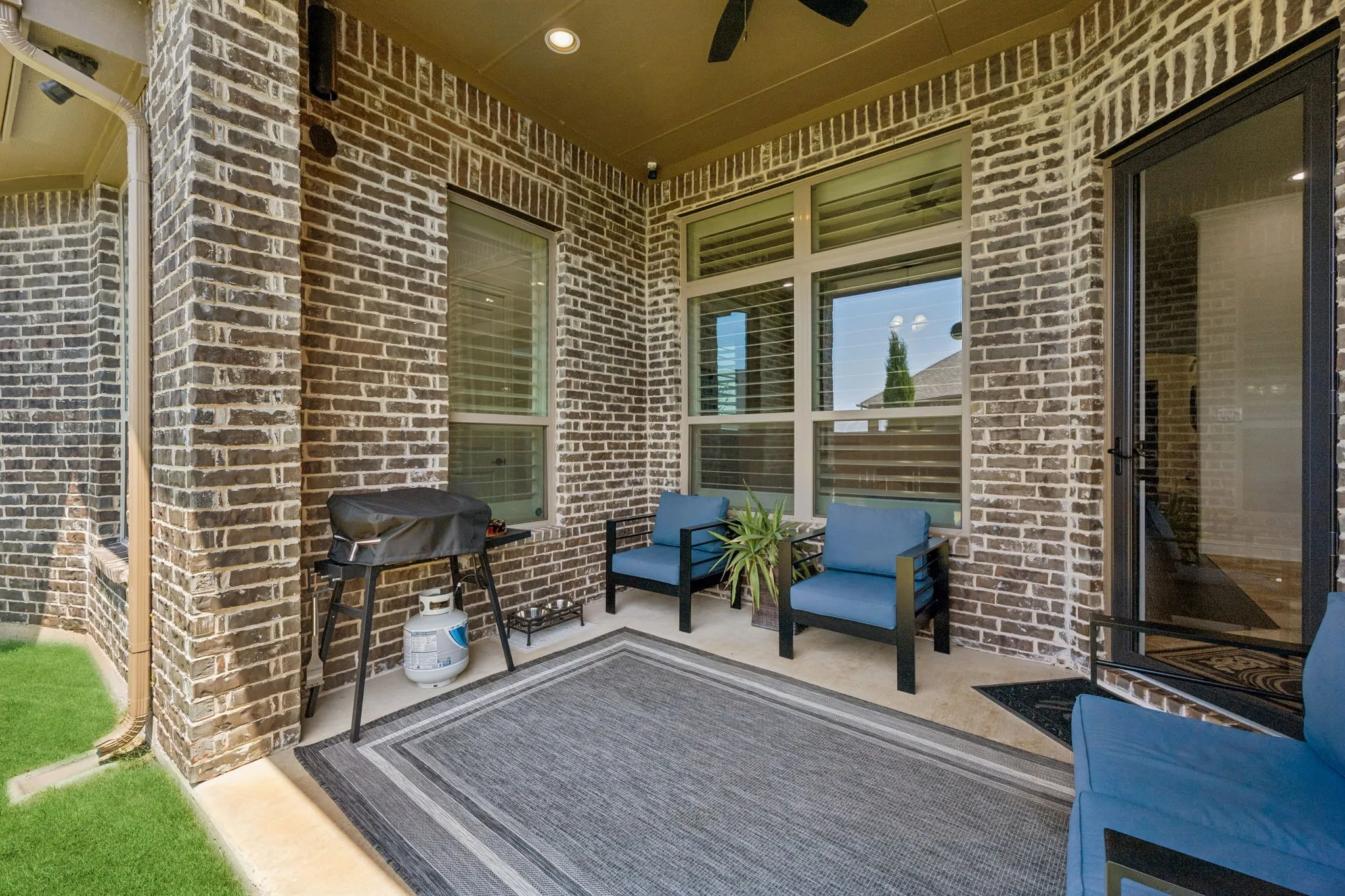 Single Family Residence For Sale in Collin County , 991 Waterview Drive, Prosper, Texas 75078, 4 Bedroom, 3 Bathroom, 3 Garage spaces, 2,668 Sqft, built in 2017, mls#21340135, Real Estate Agent in Prosper, Homes For Sale in Collin county, Homes For Sale in Prosper, Realtor in Prosper Texas, Real Estate Brokerage Independent Realty Texas, Luminita Cordes Realtor