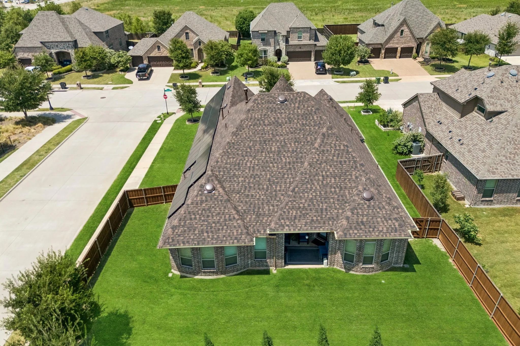 Single Family Residence For Sale in Collin County , 991 Waterview Drive, Prosper, Texas 75078, 4 Bedroom, 3 Bathroom, 3 Garage spaces, 2,668 Sqft, built in 2017, mls#21340135, Real Estate Agent in Prosper, Homes For Sale in Collin county, Homes For Sale in Prosper, Realtor in Prosper Texas, Real Estate Brokerage Independent Realty Texas, Luminita Cordes Realtor
