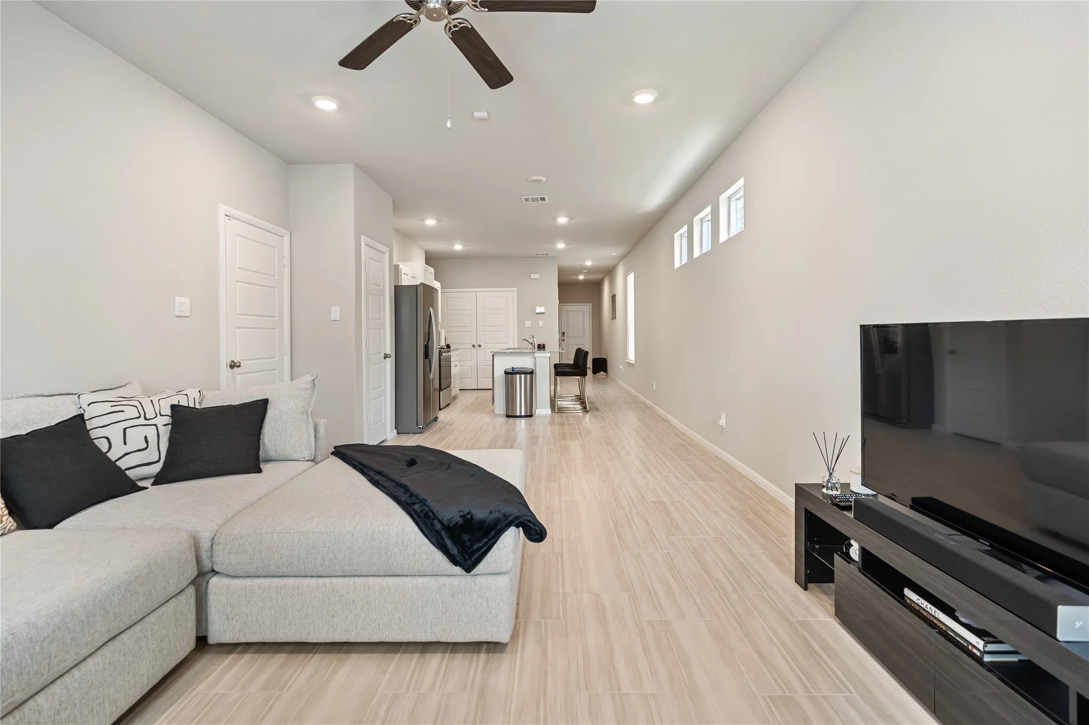 Single Family Residence For Rent in Tarrant County , 3120 Strawberry Farm Lane, Fort Worth, Texas 76140, 3 Bedroom, 2 Bathroom, 1 Garage spaces, 1,200 Sqft, built in 2025, Price $2,250, mls#21340289, Real Estate Agent in Fort Worth, Homes For Rent in Tarrant county, Homes For Rent in Fort Worth, Realtor in Fort Worth Texas, Real Estate Brokerage Independent Realty Texas, Luminita Cordes Realtor