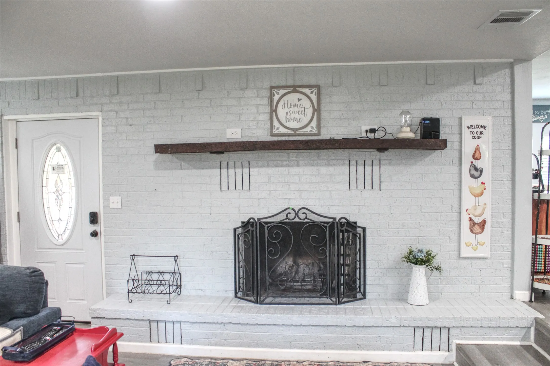 Single Family Residence For Sale in Shackelford County , 941 Central Street, Albany, Texas 76430, 3 Bedroom, 2 Bathroom, Garage spaces, 1,848 Sqft, built in 1945, mls#21340293, Real Estate Agent in Albany, Homes For Sale in Shackelford county, Homes For Sale in Albany, Realtor in Albany Texas, Real Estate Brokerage Independent Realty Texas, Luminita Cordes Realtor