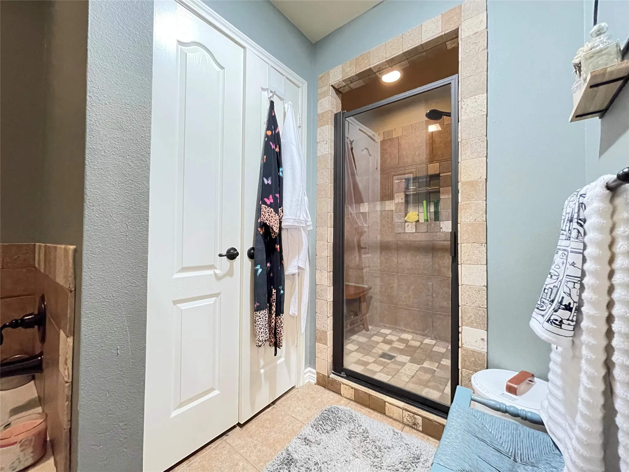 Condominium For Sale in Smith County , 421 W Cumberland Road 701, Tyler, Texas 75703, 2 Bedrooms, 2 Bathrooms, 2 Garage spaces, 1,567 Sqft, built in 2012, Price $276,500, mls#21340299, Real Estate Agent in Tyler, Homes For Sale in Smith county, Homes For Sale in Tyler, Realtor in Tyler Texas, Real Estate Brokerage Independent Realty Texas, Luminita Cordes Realtor