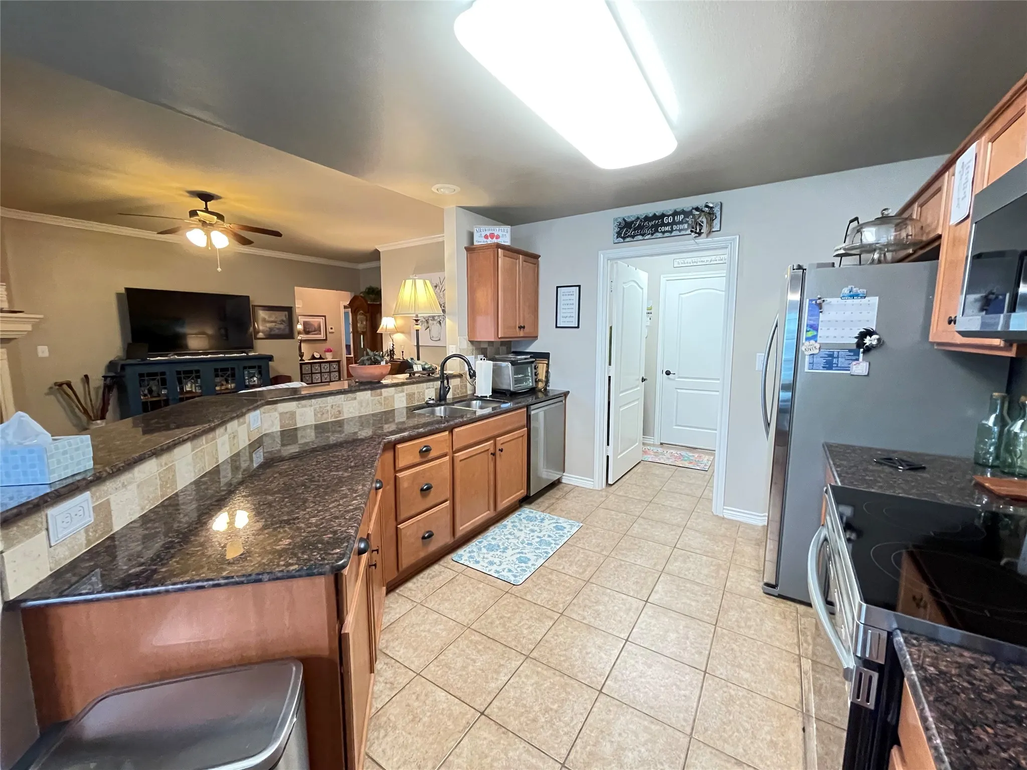Condominium For Sale in Smith County , 421 W Cumberland Road 701, Tyler, Texas 75703, 2 Bedrooms, 2 Bathrooms, 2 Garage spaces, 1,567 Sqft, built in 2012, Price $276,500, mls#21340299, Real Estate Agent in Tyler, Homes For Sale in Smith county, Homes For Sale in Tyler, Realtor in Tyler Texas, Real Estate Brokerage Independent Realty Texas, Luminita Cordes Realtor