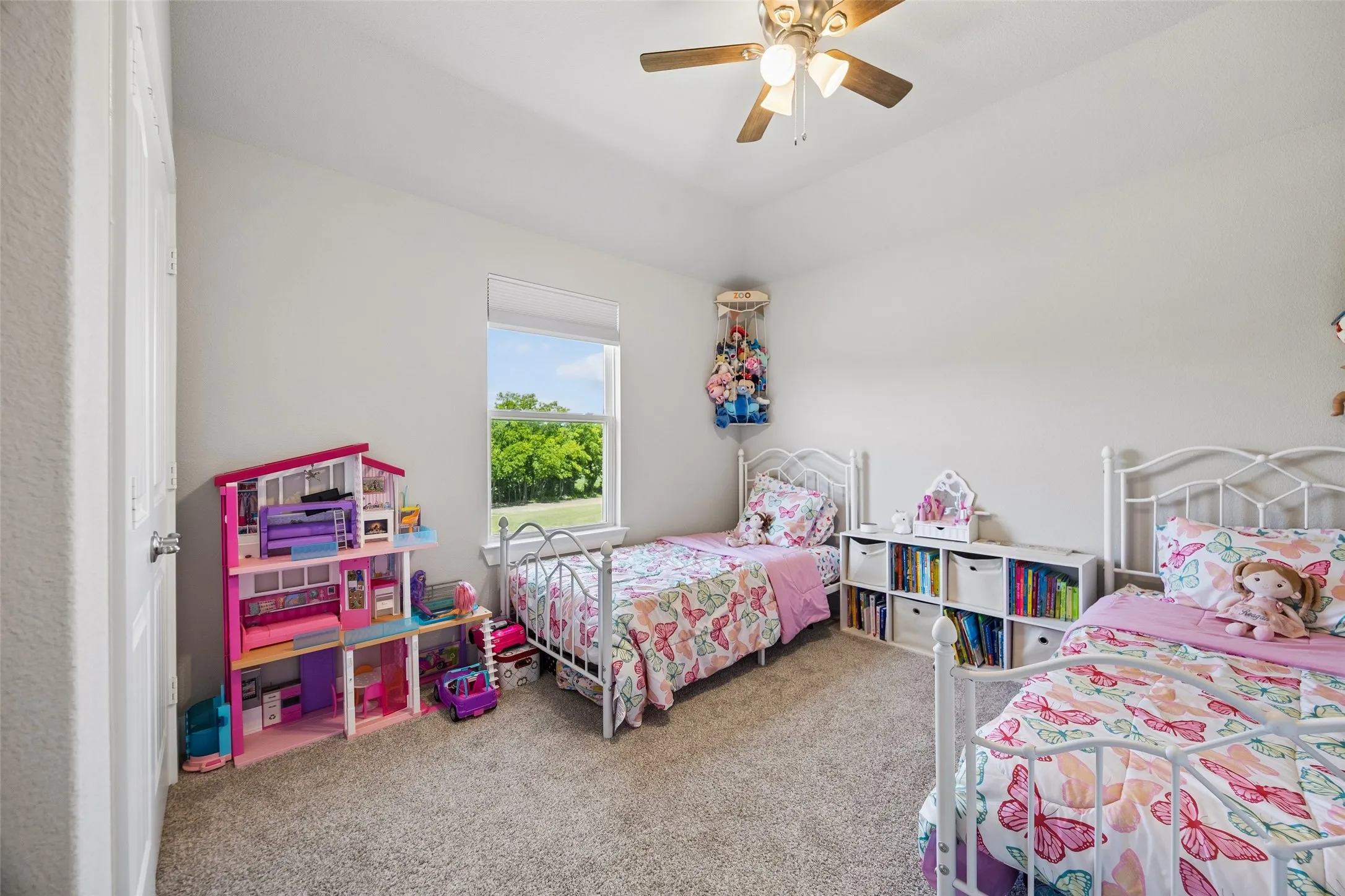 Single Family Residence For Sale in Fannin County , 630 Brown Road, Leonard, Texas 75452, 4 Bedrooms, 4 Bathrooms, 3 Garage spaces, 2,910 Sqft, built in 2024, Price $599,000, mls#21339404, Real Estate Agent in Leonard, Homes For Sale in Fannin county, Homes For Sale in Leonard, Realtor in Leonard Texas, Real Estate Brokerage Independent Realty Texas, Luminita Cordes Realtor