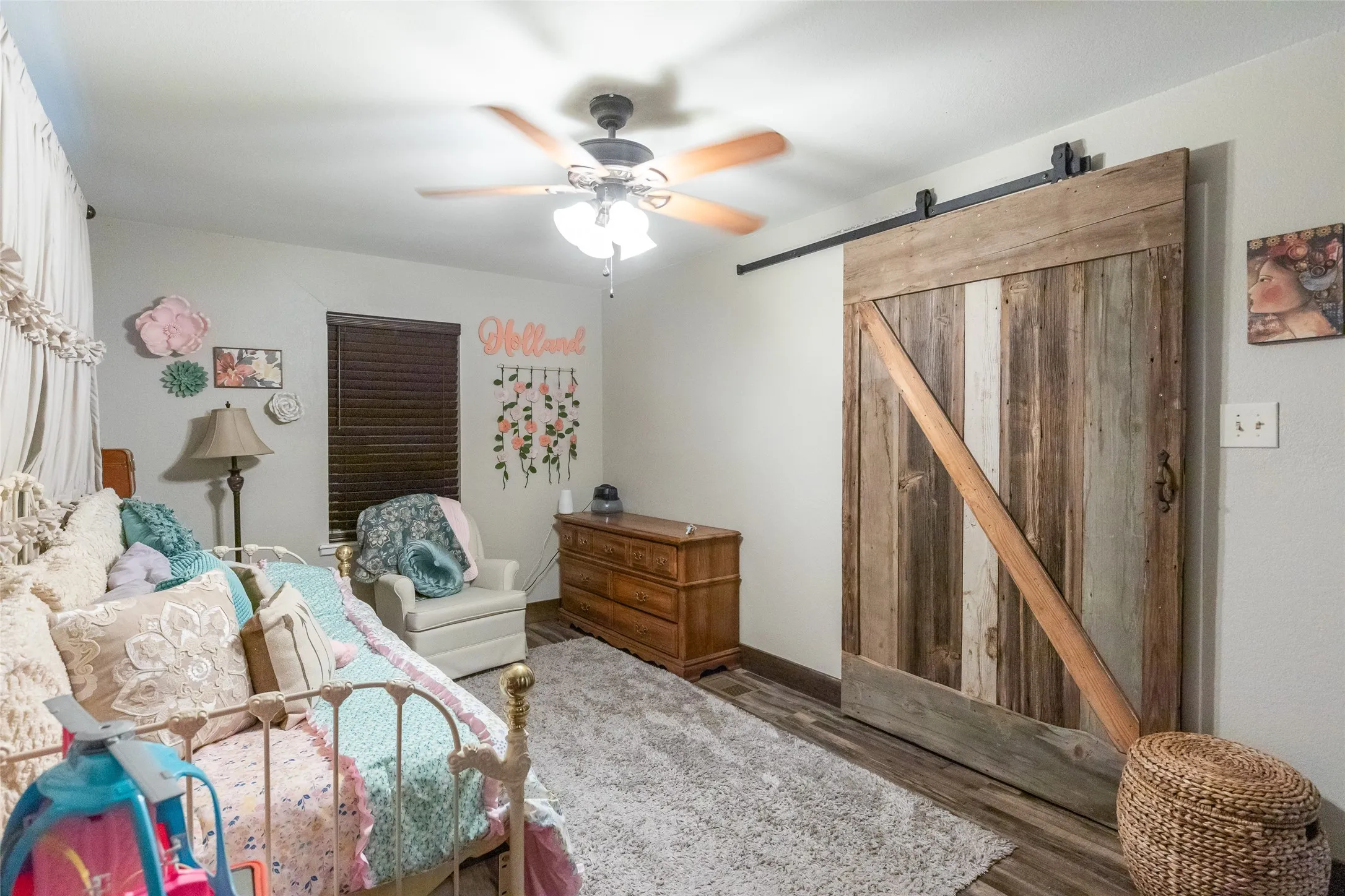 Single Family Residence For Sale in Taylor County , 542 County Road 505, Abilene, Texas 79601, 4 Bedroom, 2 Bathroom, Garage spaces, 2,228 Sqft, built in 1984, mls#21340303, Real Estate Agent in Abilene, Homes For Sale in Taylor county, Homes For Sale in Abilene, Realtor in Abilene Texas, Real Estate Brokerage Independent Realty Texas, Luminita Cordes Realtor