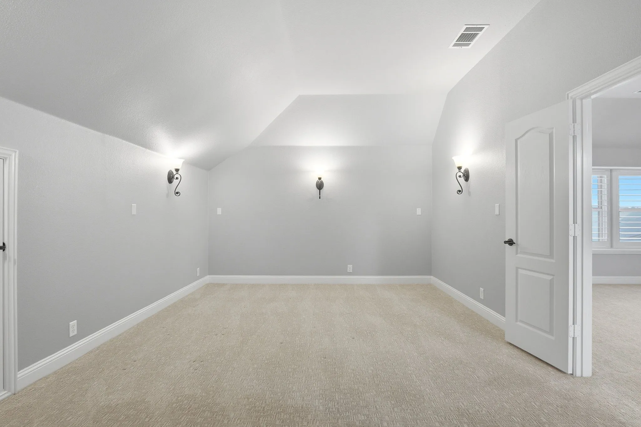 Single Family Residence For Sale in Collin County , 4307 Milrany Lane, Melissa, Texas 75454, 5 Bedroom, 3 Bathroom, 3 Garage spaces, 3,409 Sqft, built in 2013, mls#21338017, Real Estate Agent in Melissa, Homes For Sale in Collin county, Homes For Sale in Melissa, Realtor in Melissa Texas, Real Estate Brokerage Independent Realty Texas, Luminita Cordes Realtor